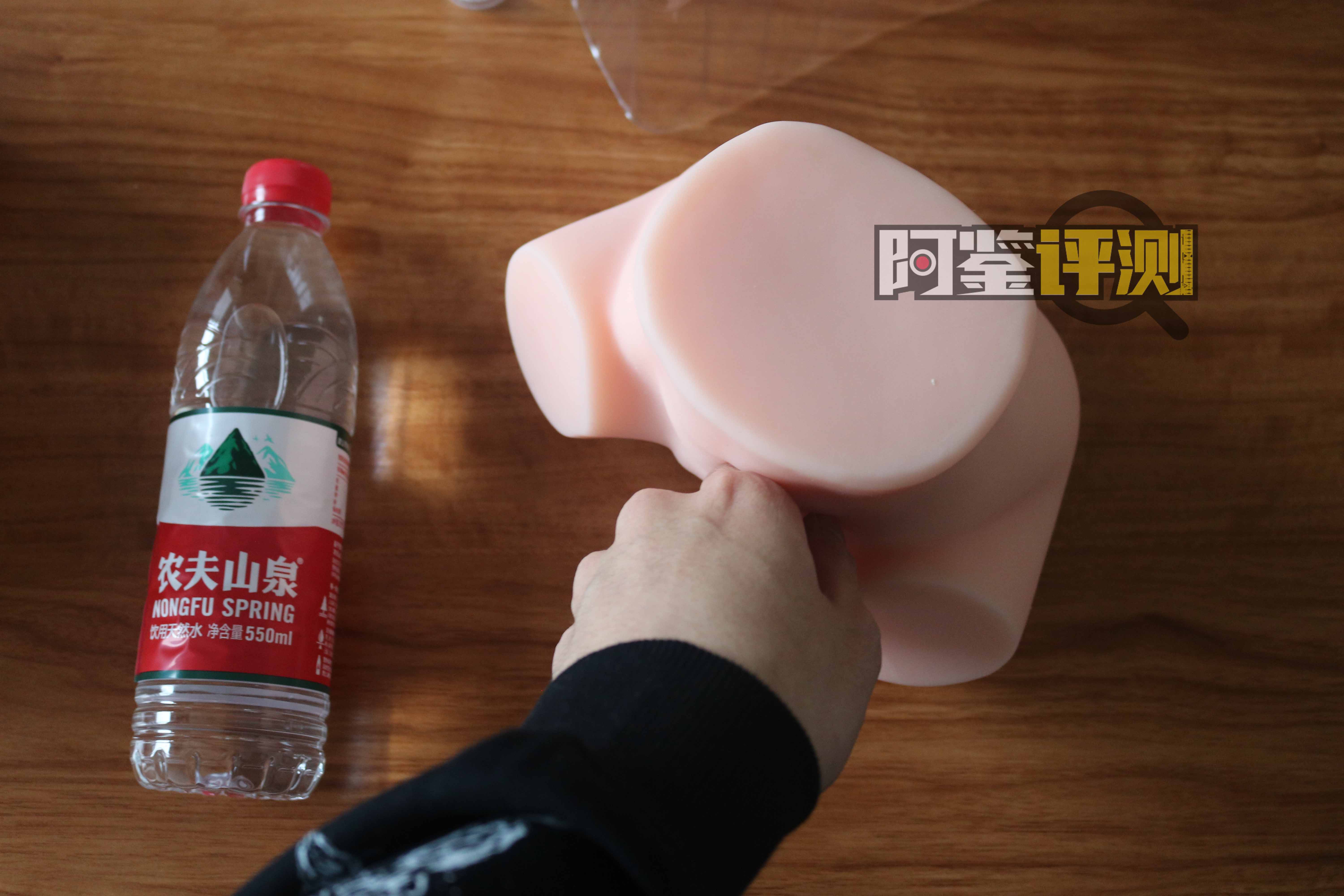 onaho小豆子臀模评测，超幼的“雌小鬼”祢豆子，极致细节，慢玩小臀！