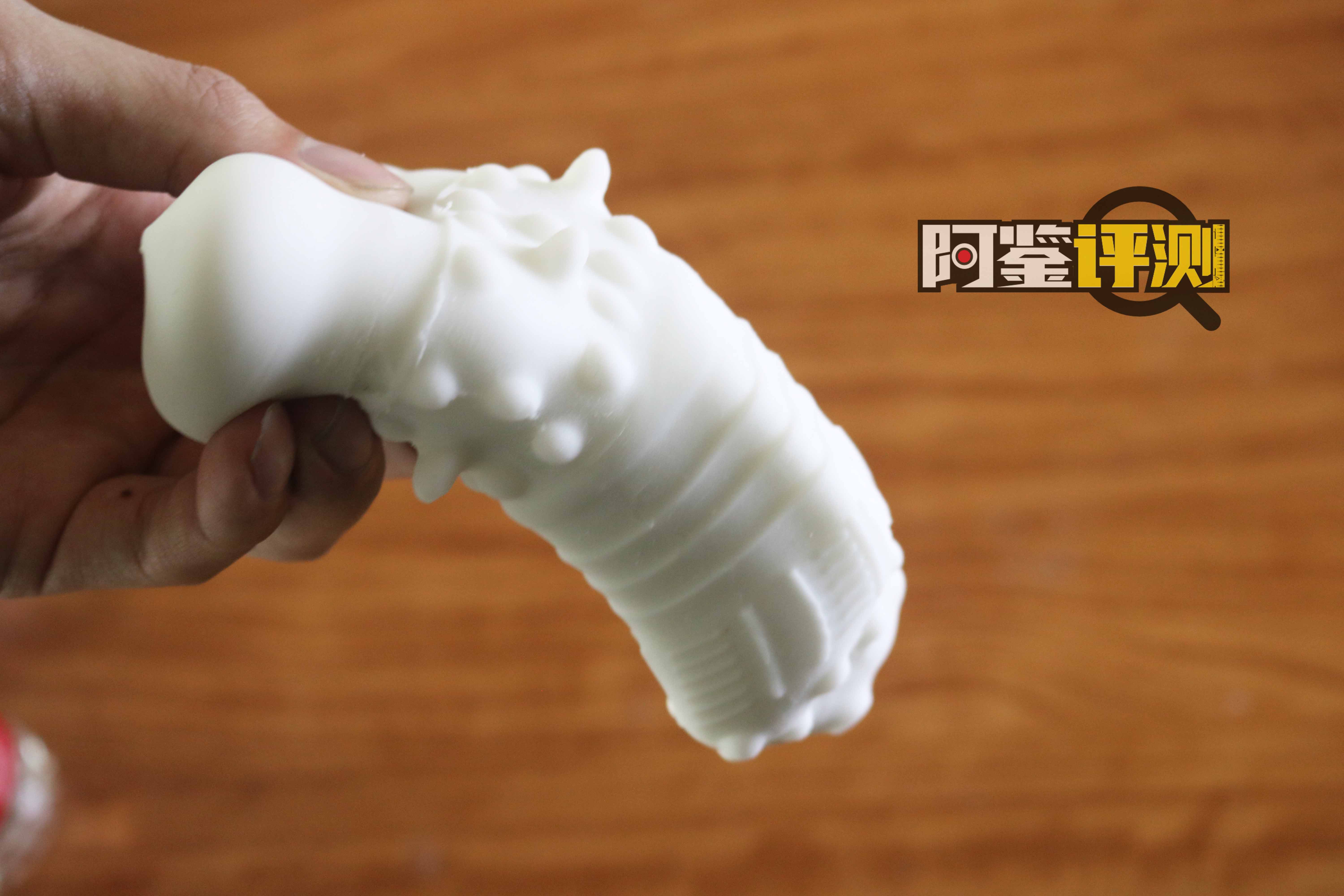 Touch-C远程蓝牙成人玩具，男用电动飞机杯评测（part.1）