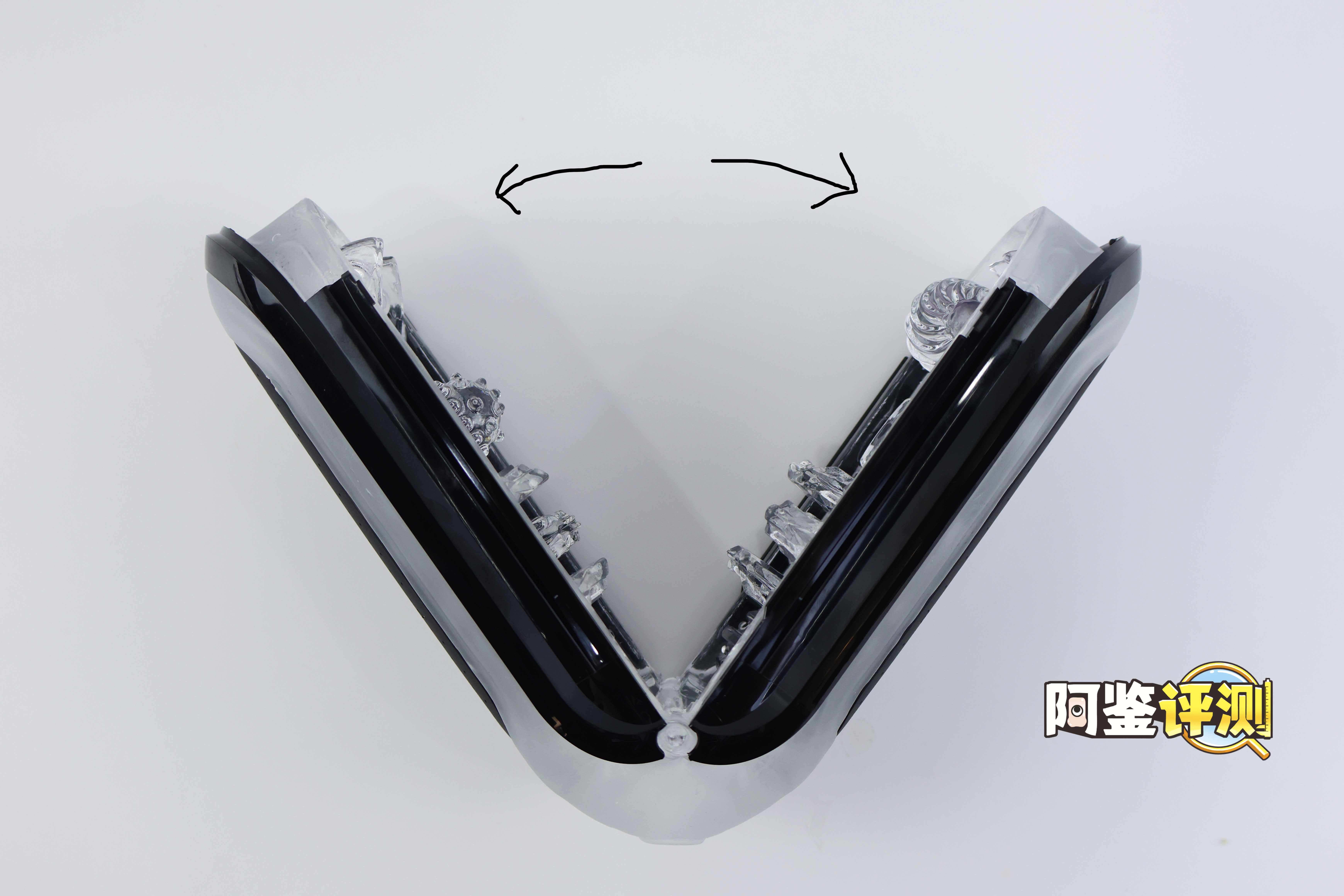 魔眼——“蠢GAL”评测！观感猎奇夸张的“肋骨形”咬合结构，但我用着真的没啥感觉....