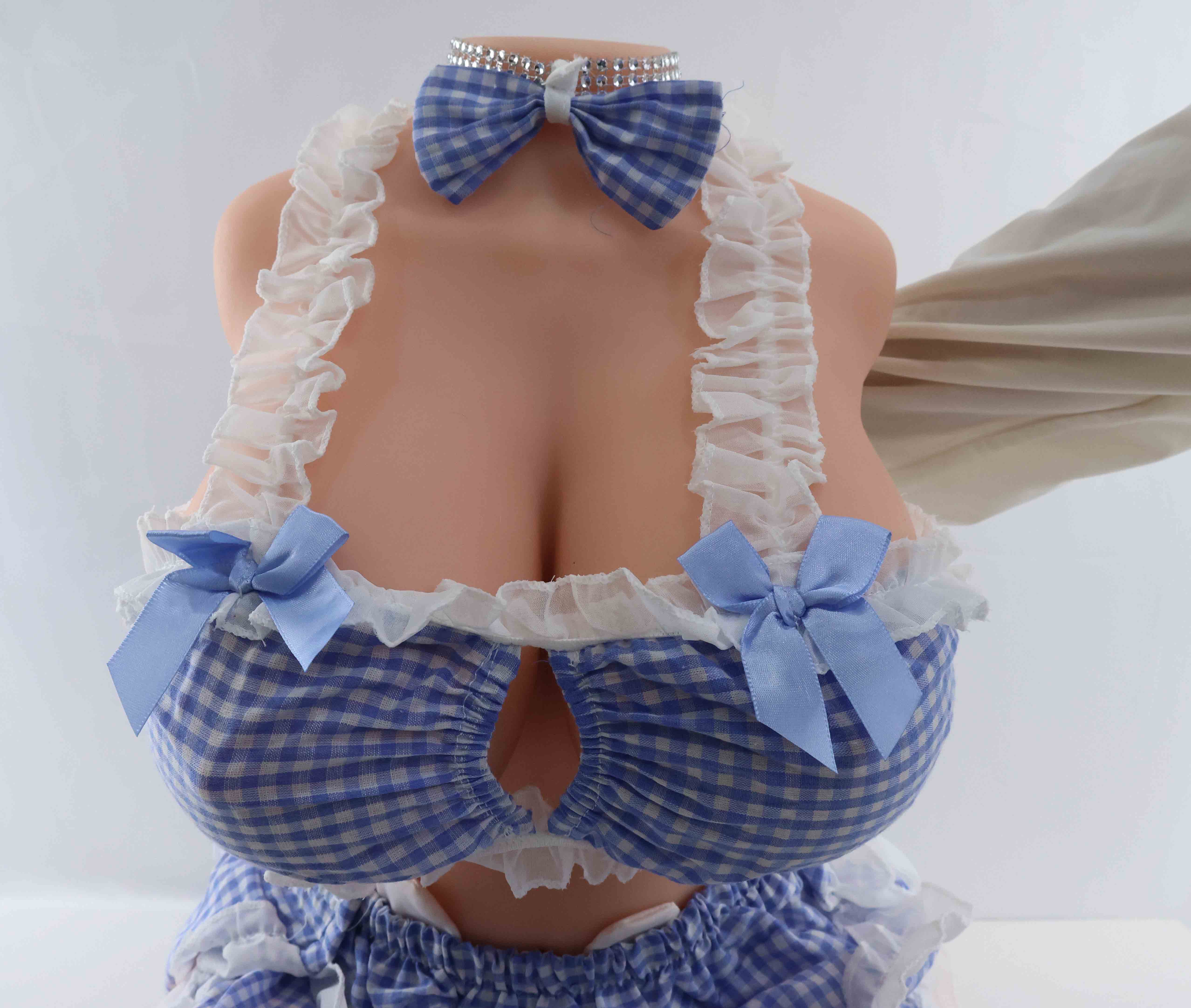 【流量警告】完熟女郎大身体试衣照片（废稿素材）