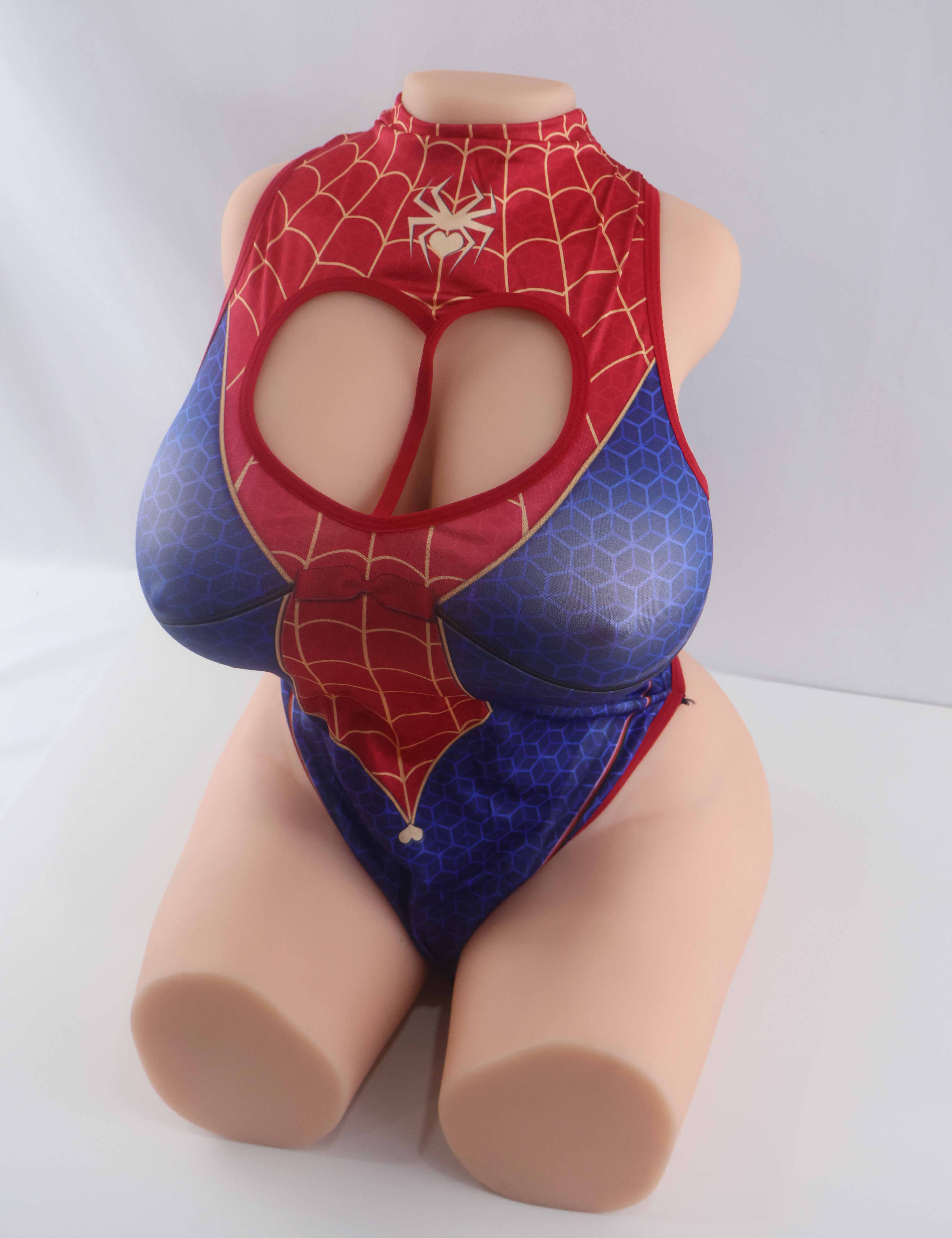 【流量警告】完熟女郎大身体试衣照片（废稿素材）