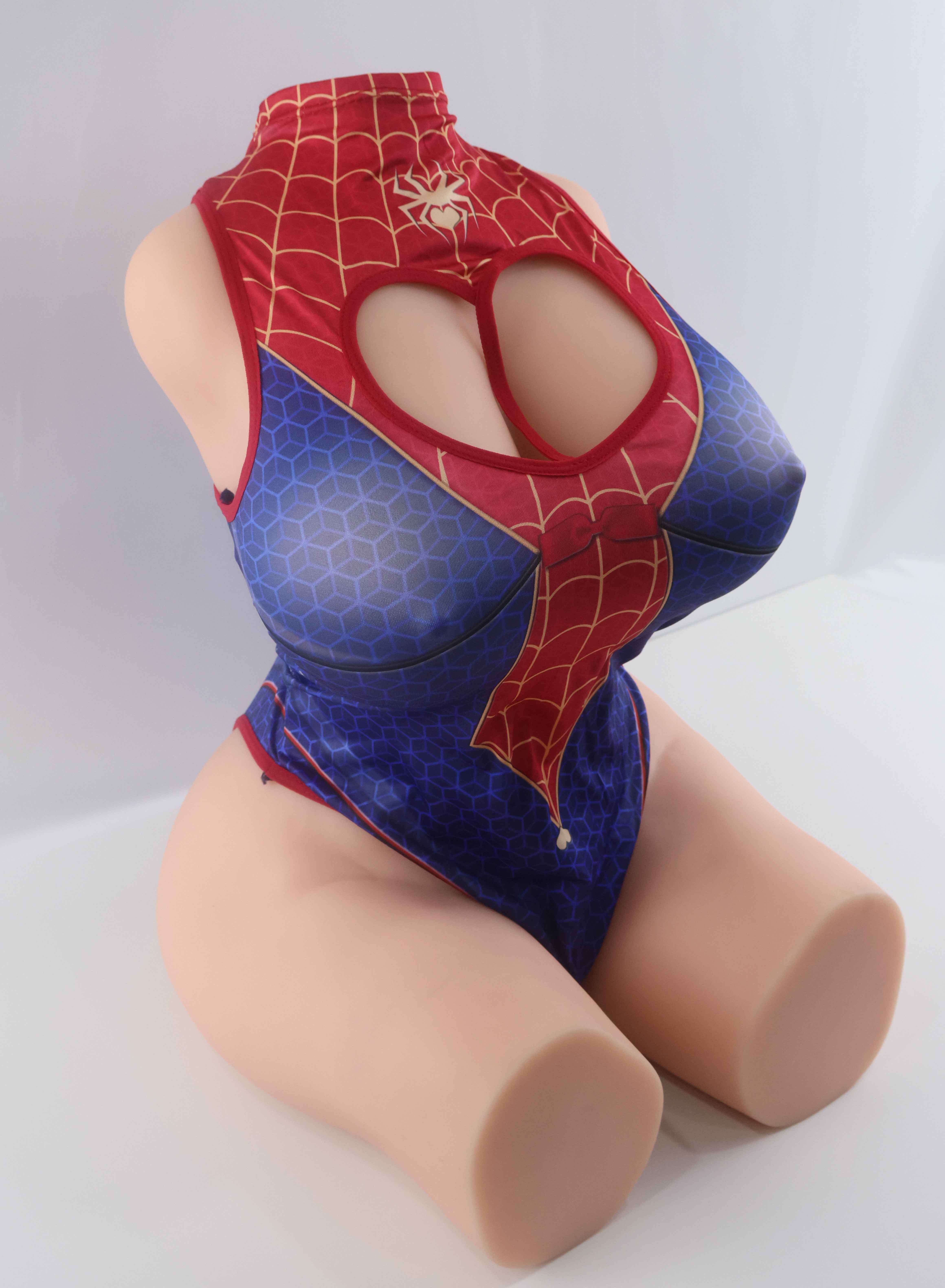 【流量警告】完熟女郎大身体试衣照片（废稿素材）