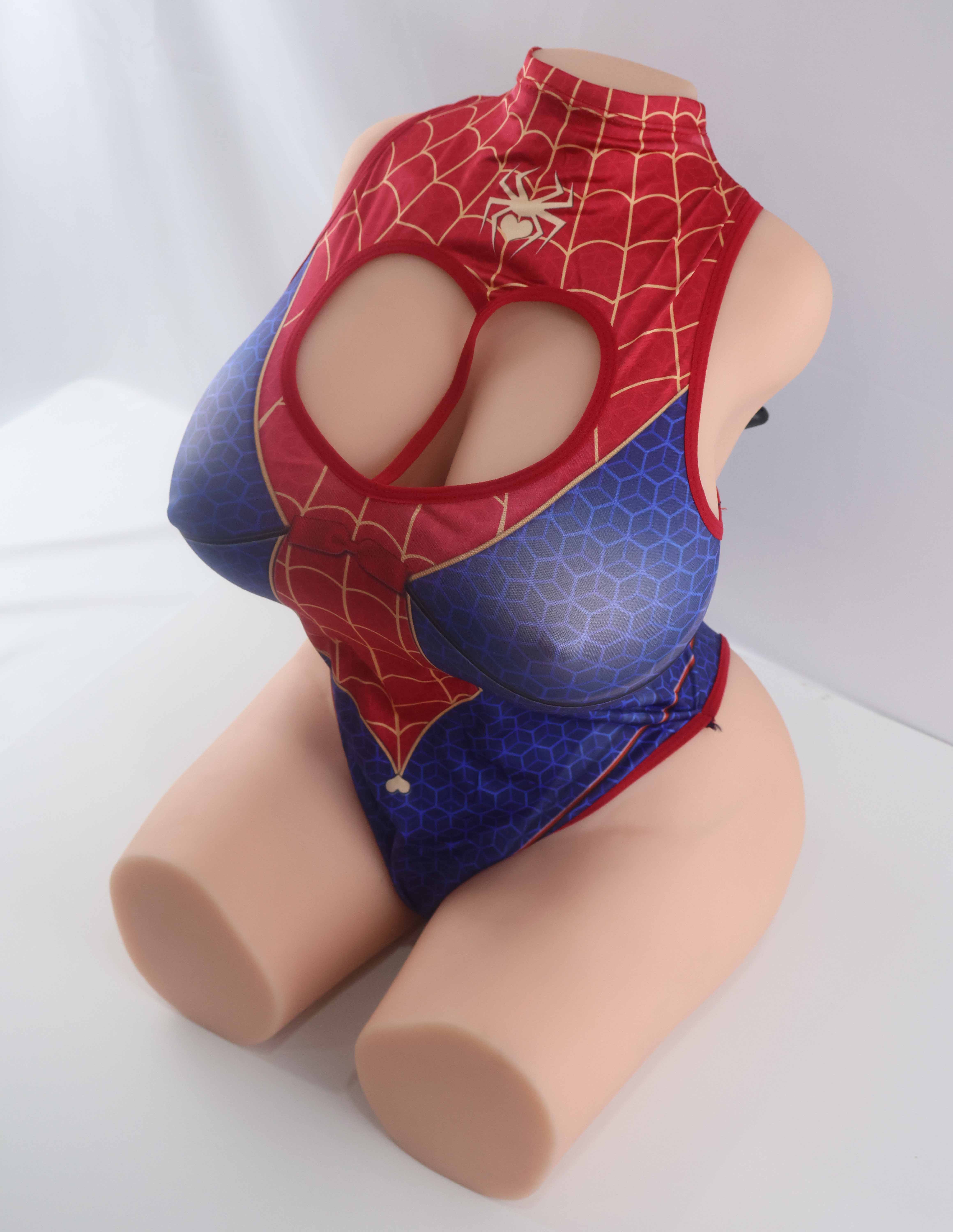 【流量警告】完熟女郎大身体试衣照片（废稿素材）