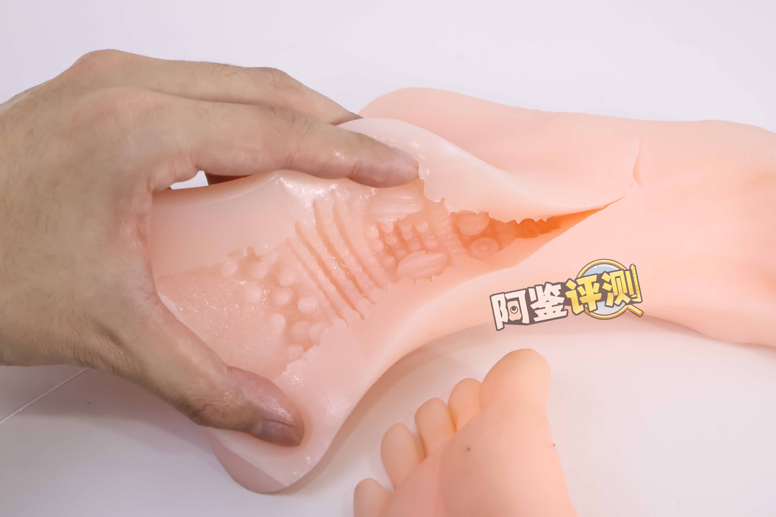 “网红足模飞机杯”评测！——最常见的XP之一，真的无法在玩具中得到满足吗？