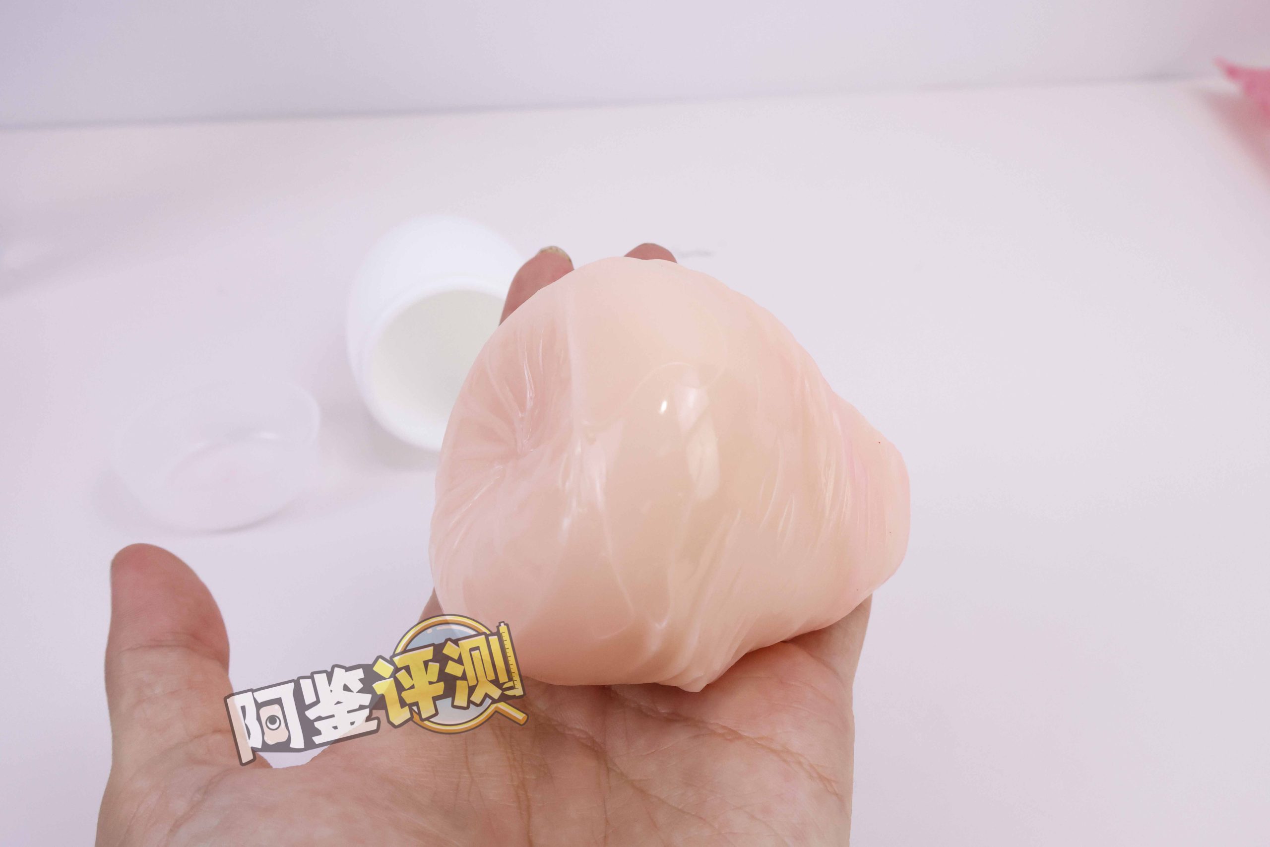 杯多多——“软萌蛋娘（红）”评测！低克重国产版TENGA egg？