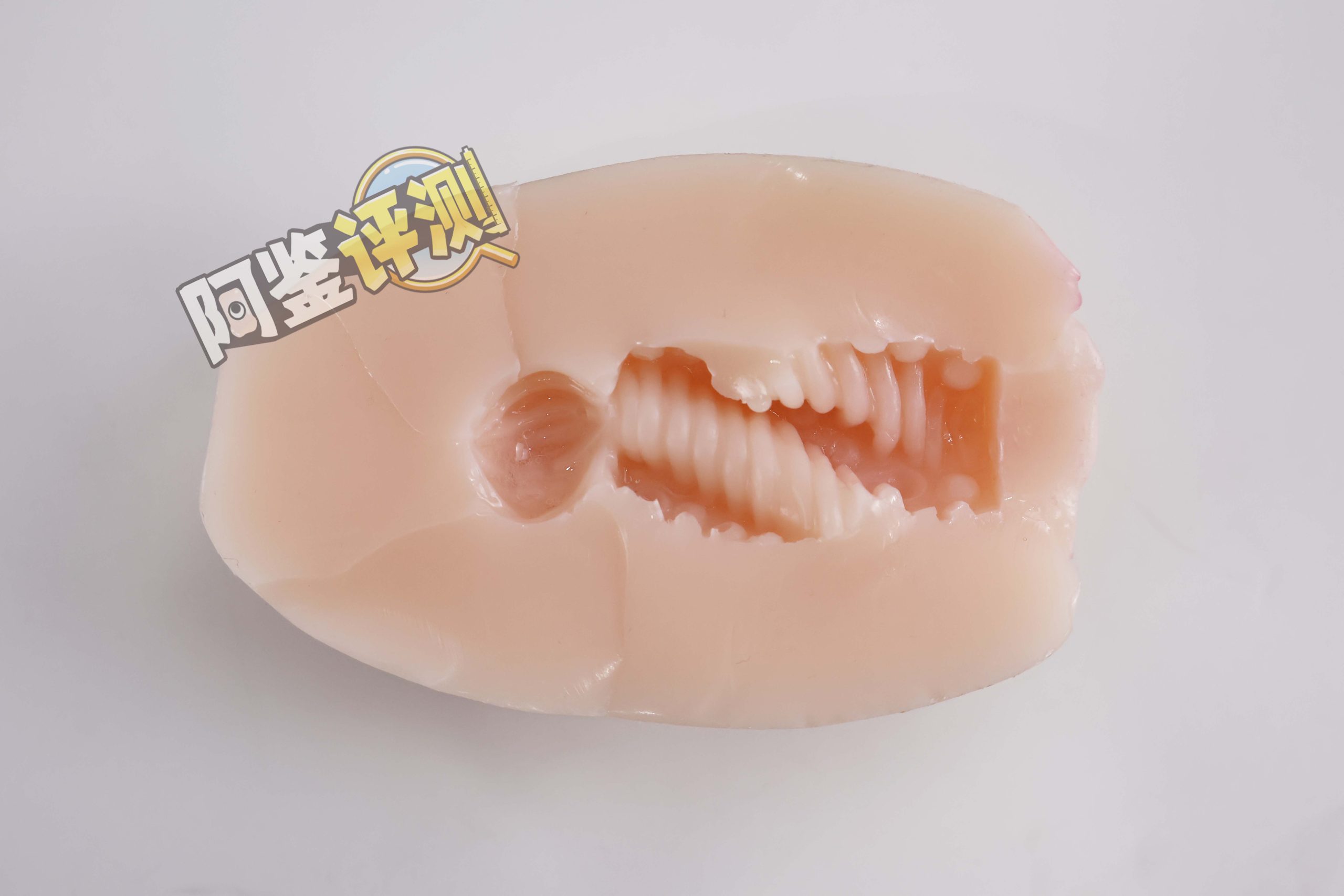 杯多多——“软萌蛋娘（红）”评测！低克重国产版TENGA egg？