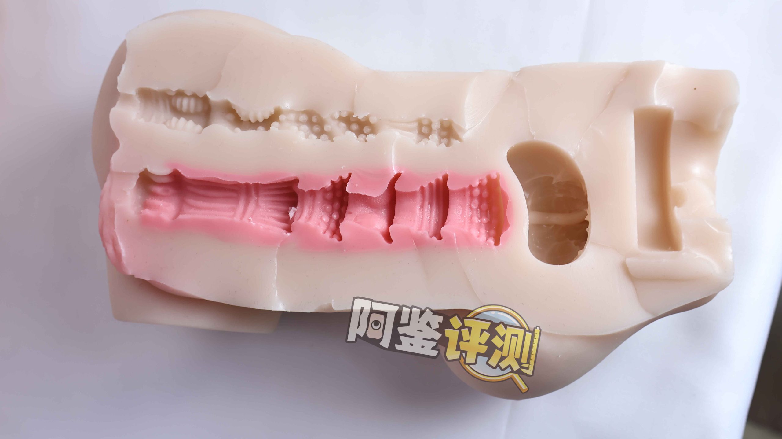 趣网——“星梨奈（二代）”评测！更换通道的新版本，设计与震动如何搭配更好？