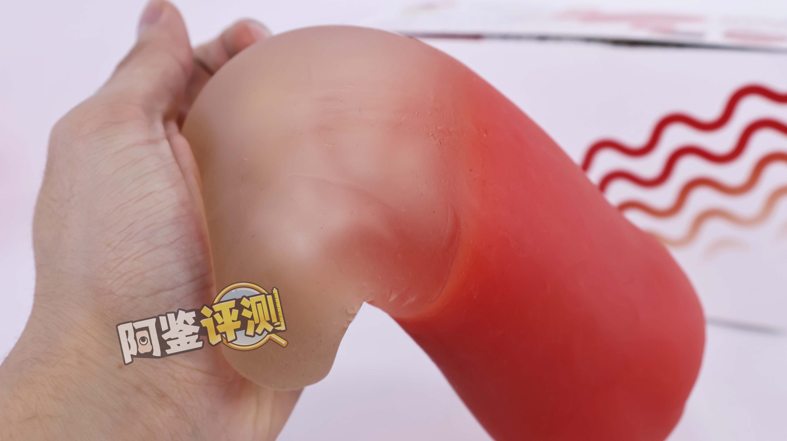PEACH TOYS——“剐蹭名器555”评测！软感和体验并存？竟然还有纯机械结构的软胶慢玩！