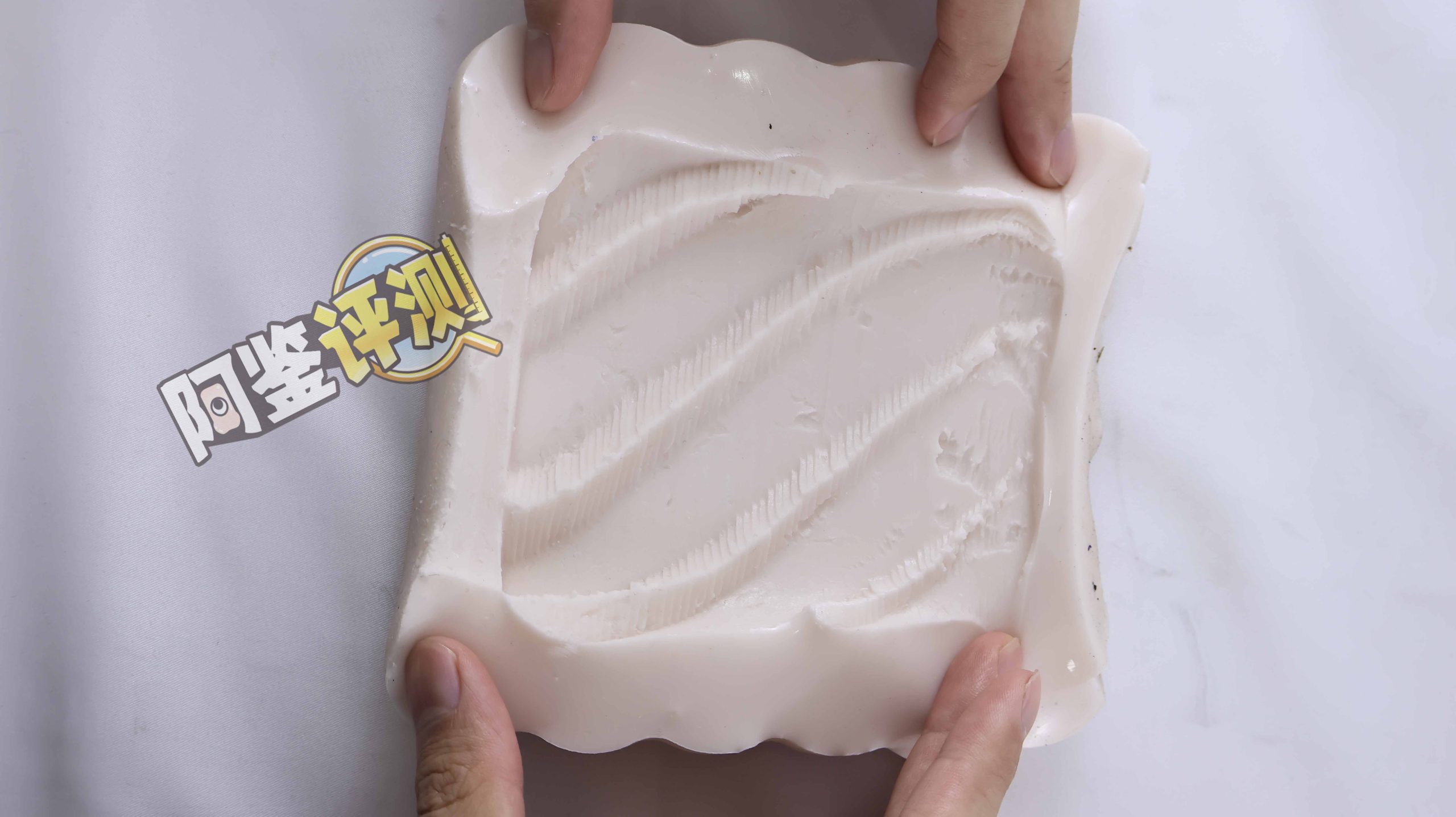 キテルキテル——“遗迹守卫Zero White Lv0”评测！如水般脂软感的慢玩，评价竟如此两极分化？