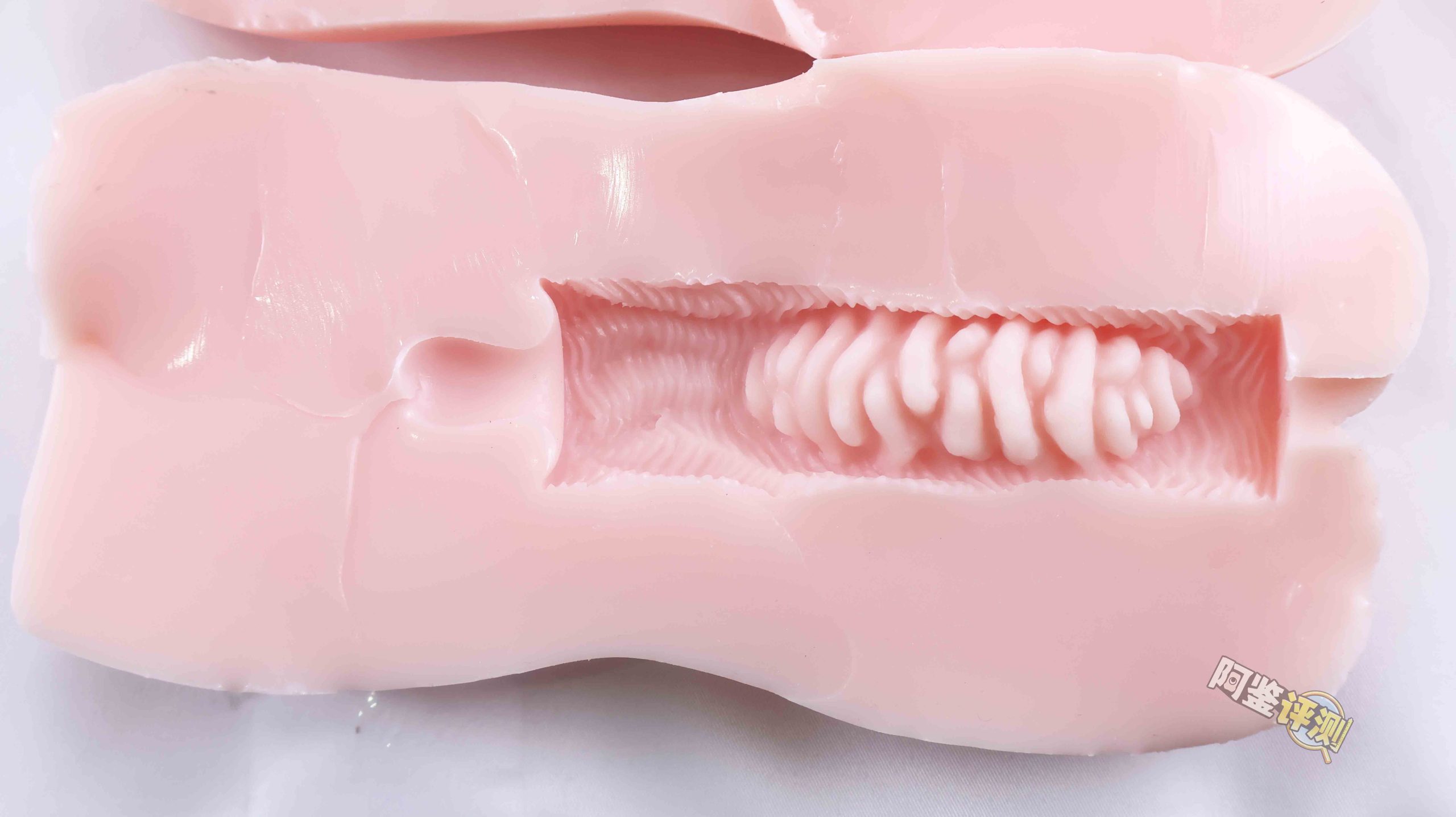 G-project——“猫耳娘”评测！造型明明是很大一个，通道居然这么短小？