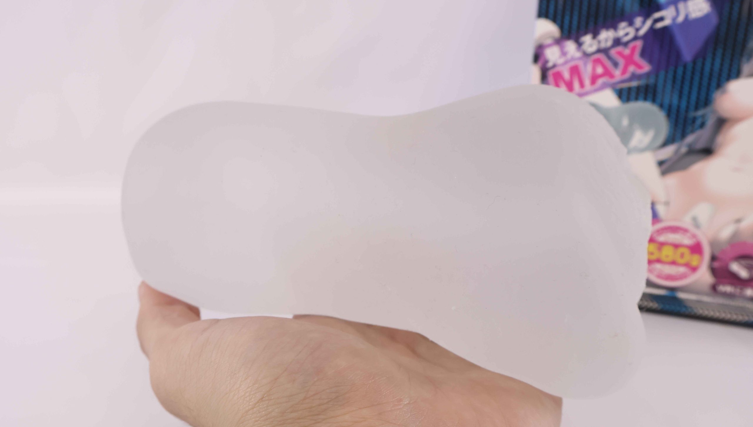 LoveFactor——“纯白机娘”评测！比起透明的核心卖点，胶体的黏着感给我印象更深...