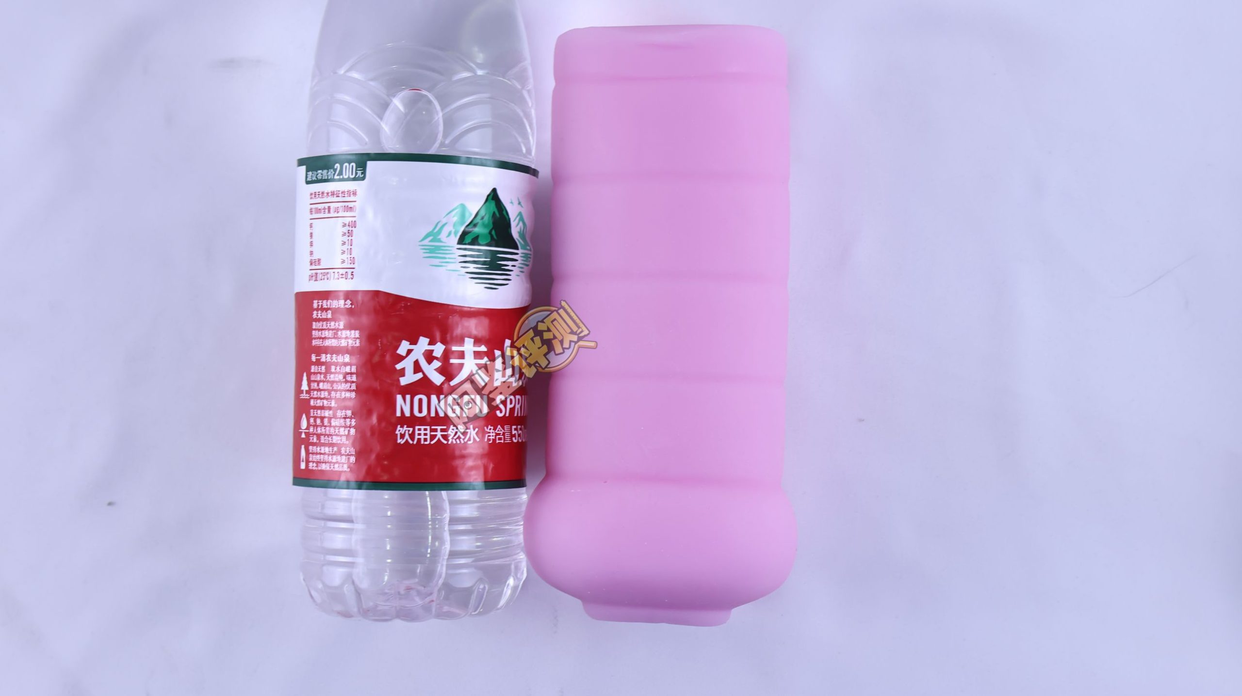 火炮——“口交皇后”评测！试图做出上下都有舌头的口交感，但实际结果相当平淡