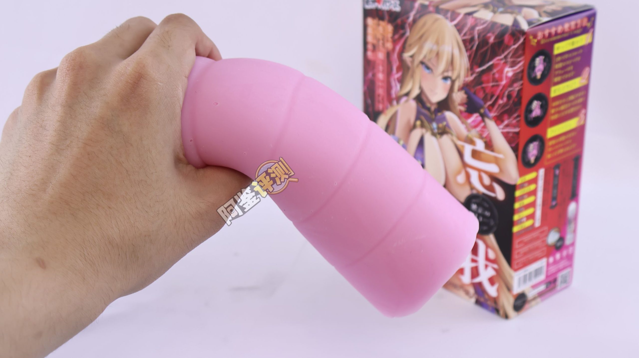 火炮——“残暴的阿丽奈”评测！平坦的“砂纸结构”，真空玩法下居然意外的体验很爽？