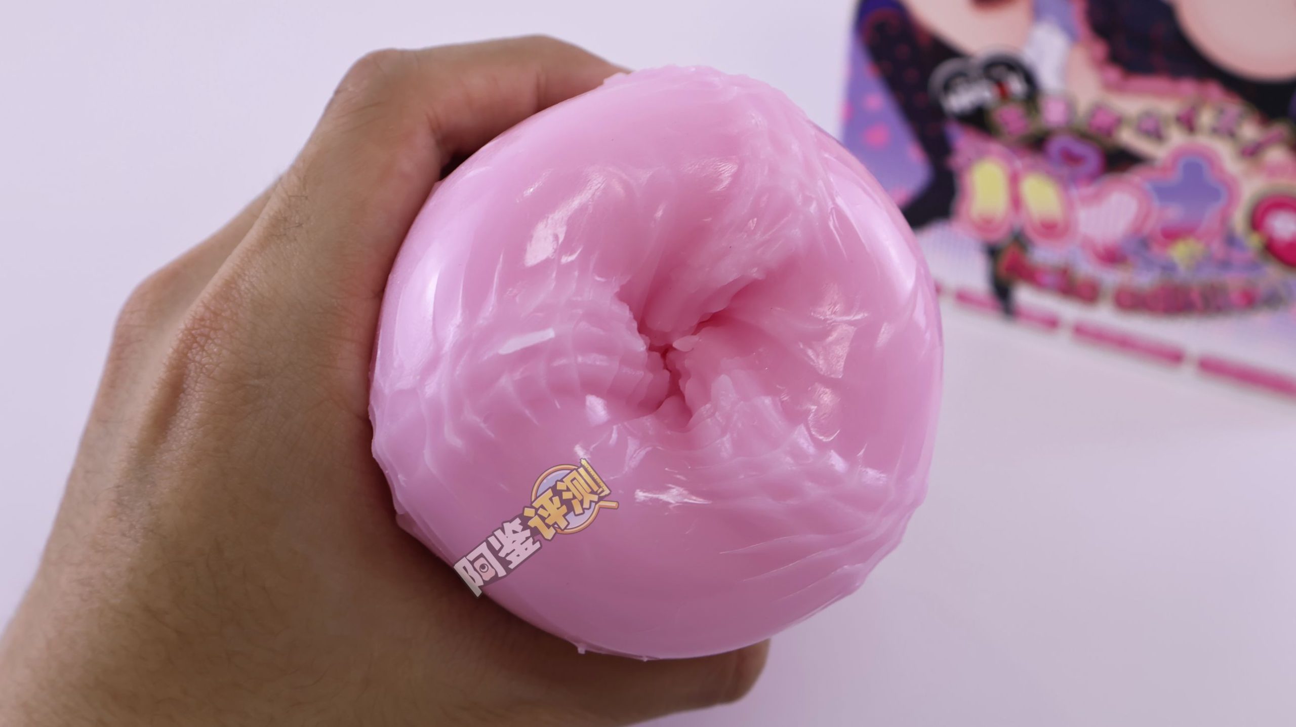 火炮——“傲慢雌小鬼-派娜酱”评测！大倒模上拆下来的杯子，肉感足够但有些简单