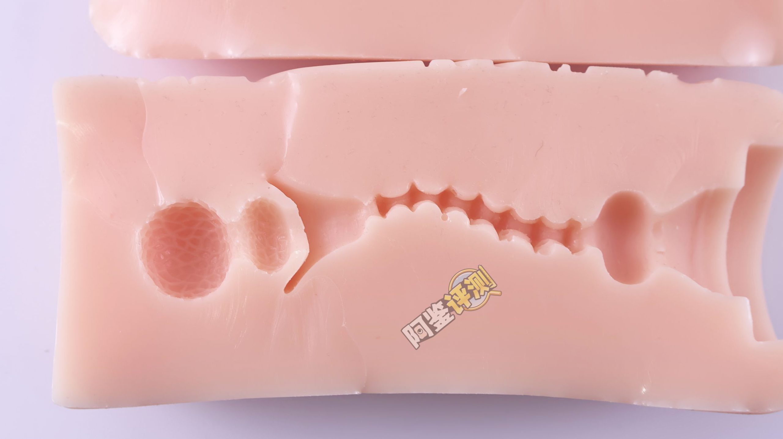 对子哈特——“舞踏会”评测！难以理解的古怪设计，像是礼盒中的月饼一样华而不实