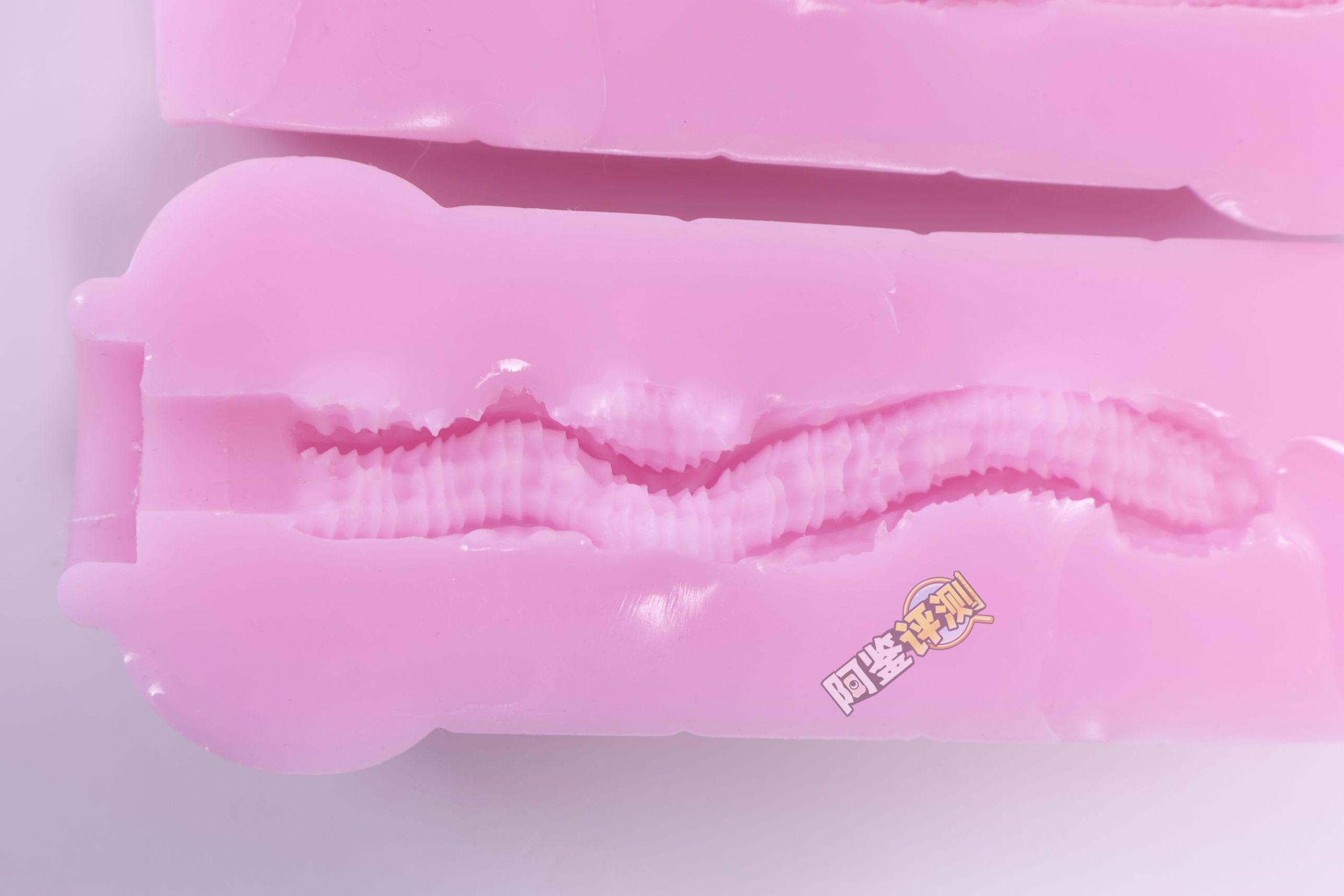 火炮——“傲慢雌小鬼-派娜酱”评测！大倒模上拆下来的杯子，肉感足够但有些简单