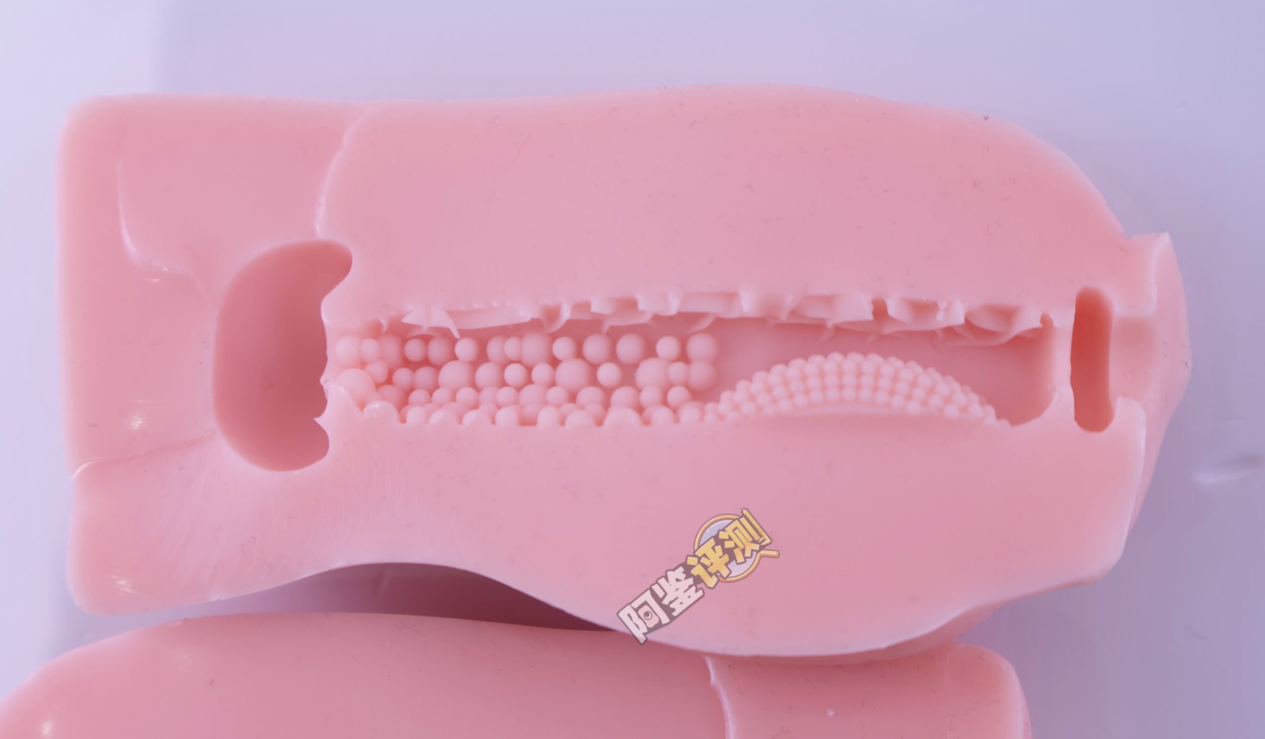 对子哈特——“性感圣经”评测！同样的双面结构，在不同材料体验下居然完全不同