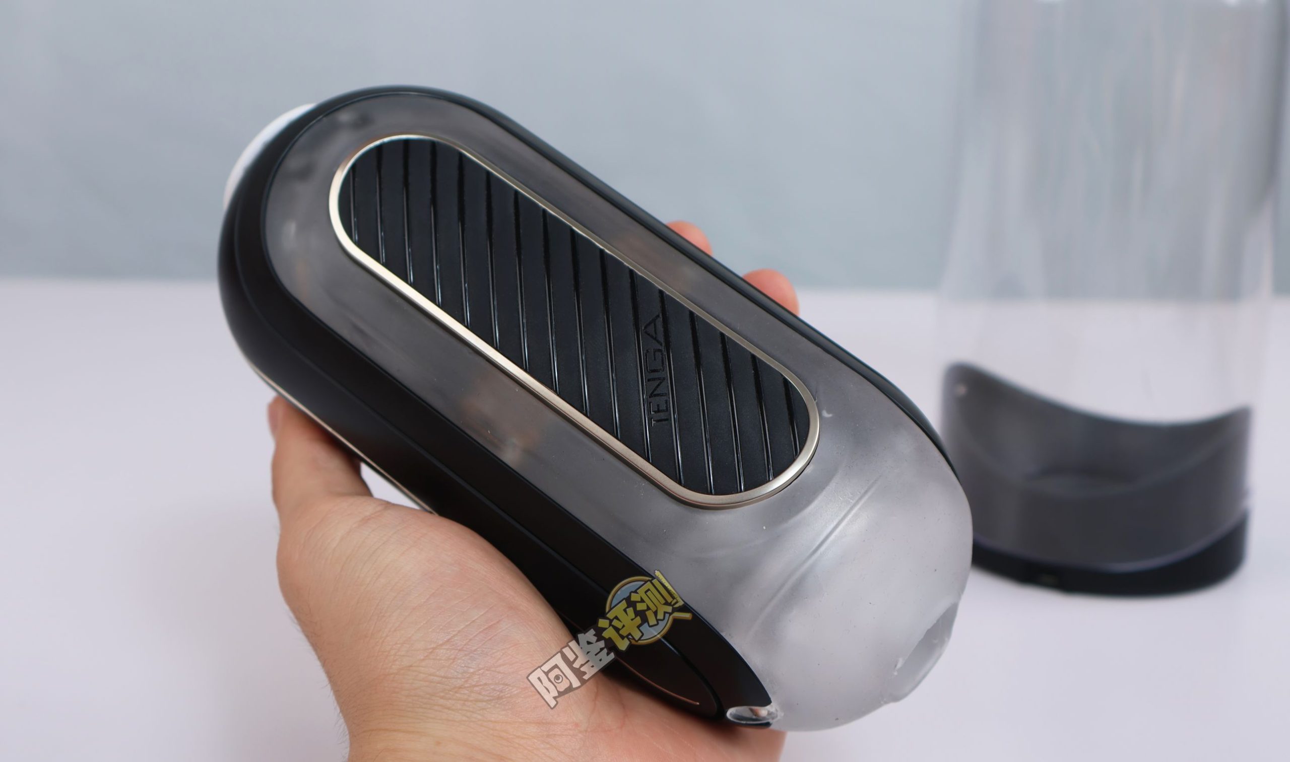 TENGA——“flip GRAVITY黑（电动版）”评测！夹更紧的“魔怔真空杯”，还有个紧贴的震动选项