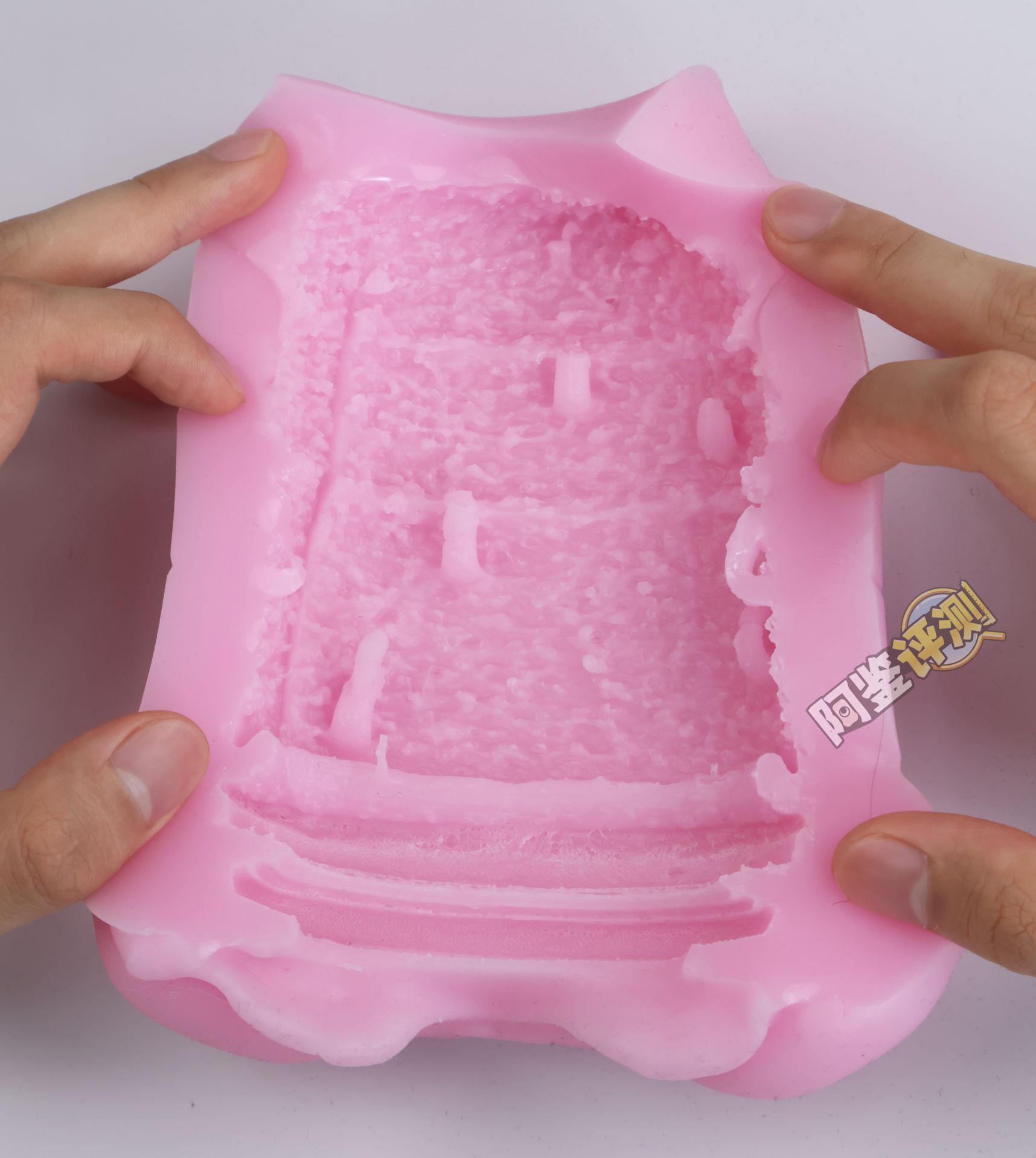 火炮——“残暴的阿丽奈”评测！平坦的“砂纸结构”，真空玩法下居然意外的体验很爽？