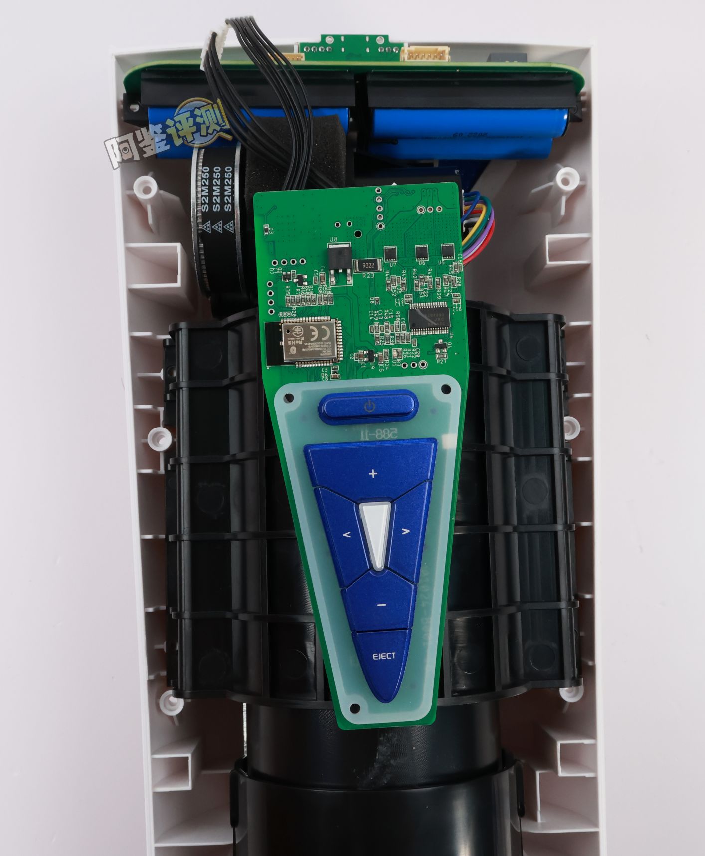 rends——“A10 PISTON SA+plus”评测！价值6000+！高端零件移植到土鳖设计上的四不像智商税