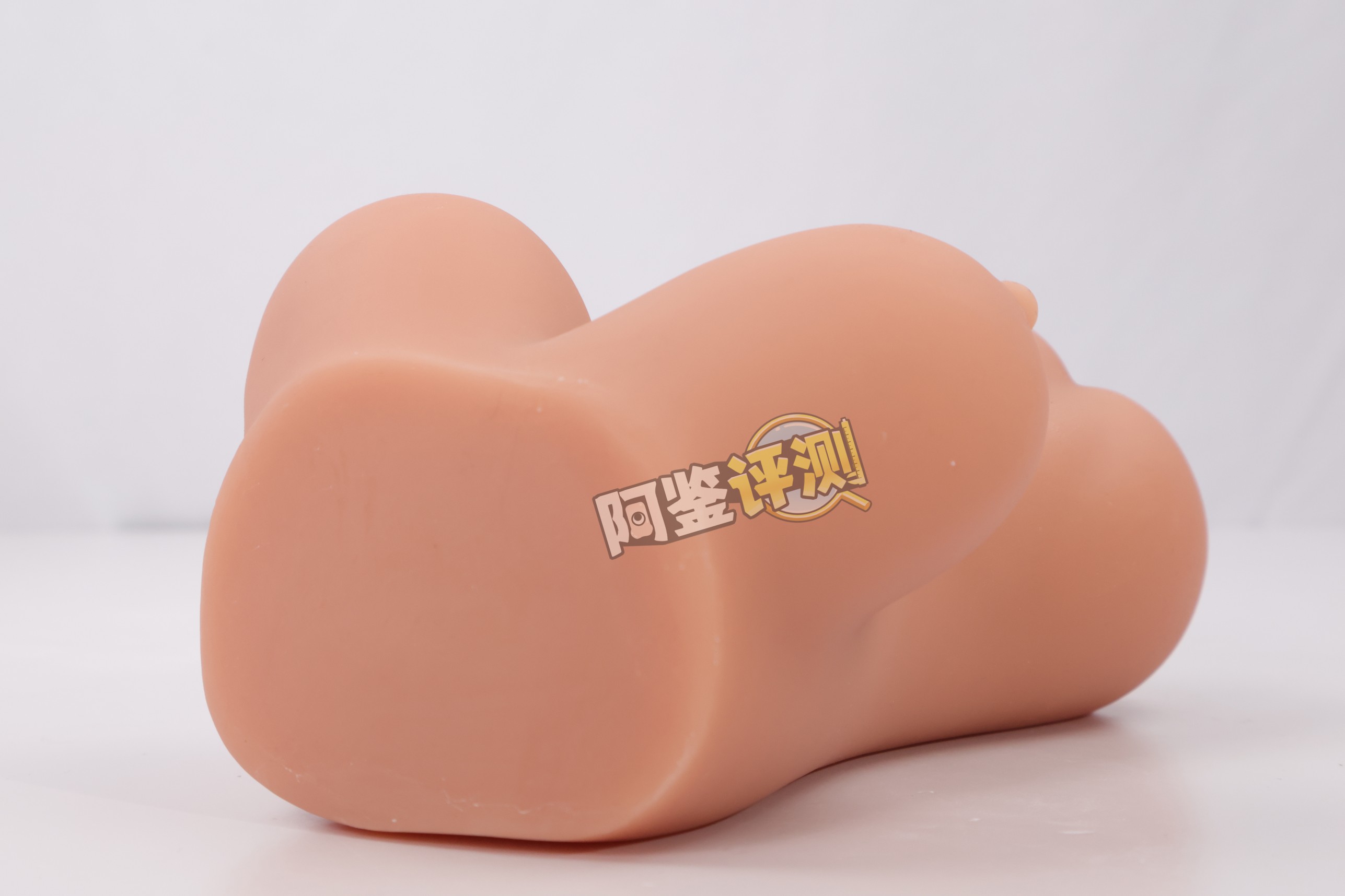 魔眼——“蠢GAL”评测！观感猎奇夸张的“肋骨形”咬合结构，但我用着真的没啥感觉....