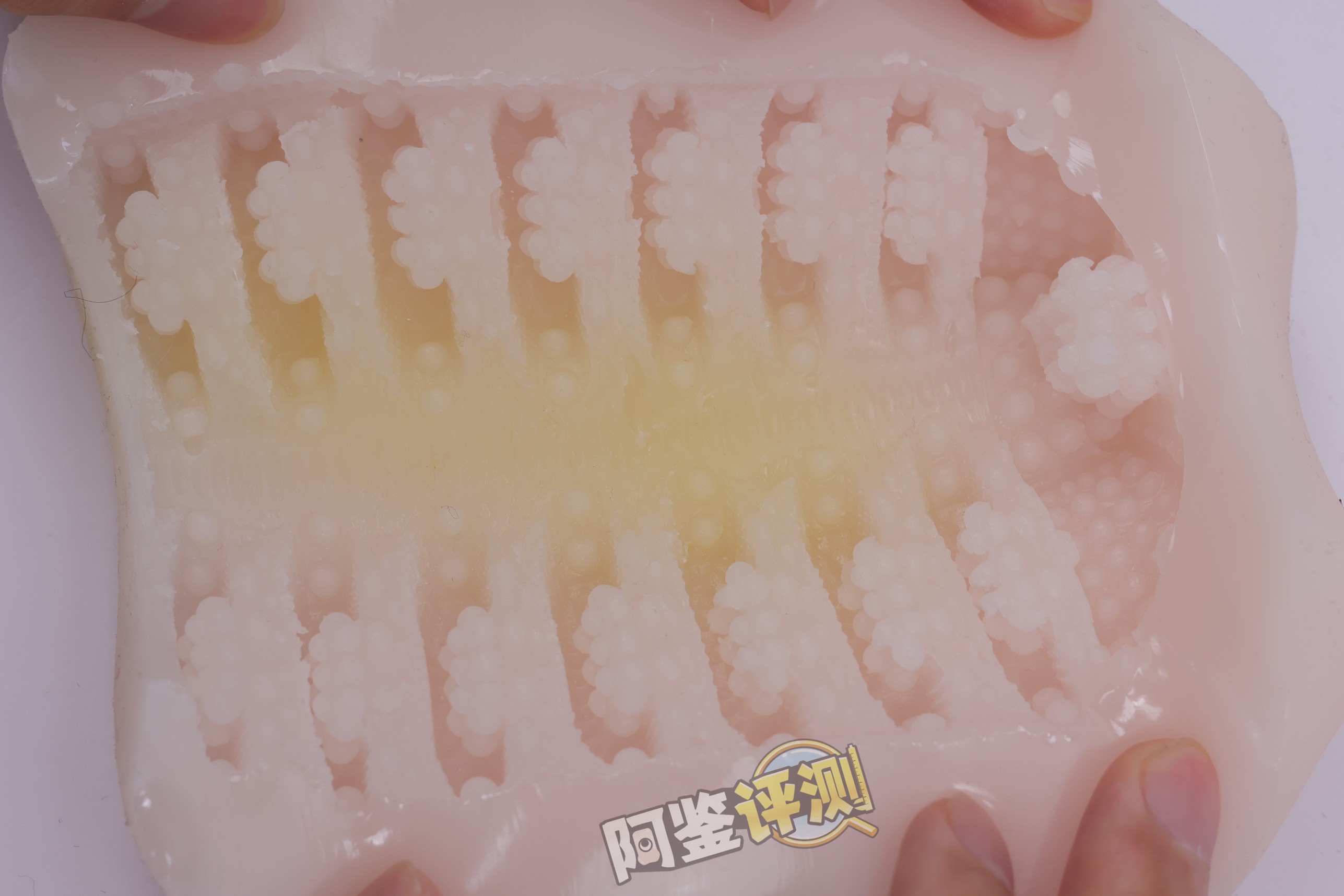 火炮——“鬼退治3”评测！复杂度大大降低的肉块版本，模仿鱼子酱丢失了本身的风格....