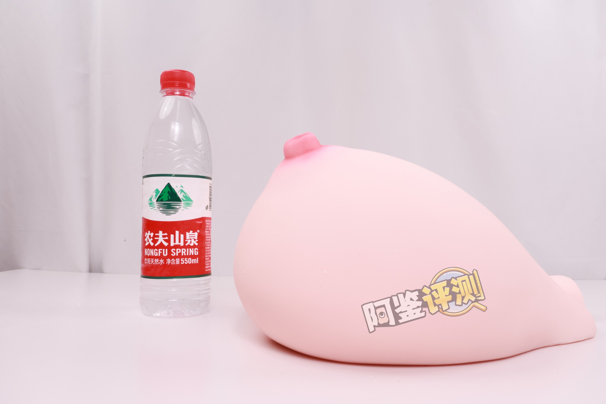 yokubou——“爆炸乳 OL”评测！无论是抚摸的手感，还是插入的使用感，都太糟糕了....