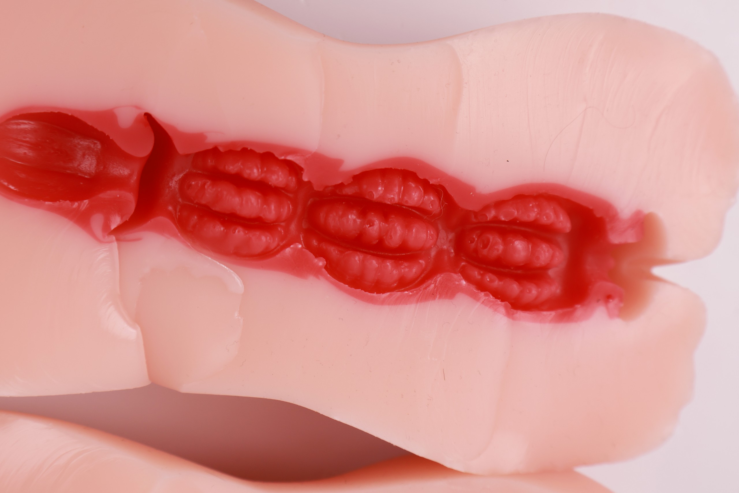 lovefactor——“职场魅魔”评测！在日本流行的剐蹭感设计，终于得到了一个厚实优质的"肉体"