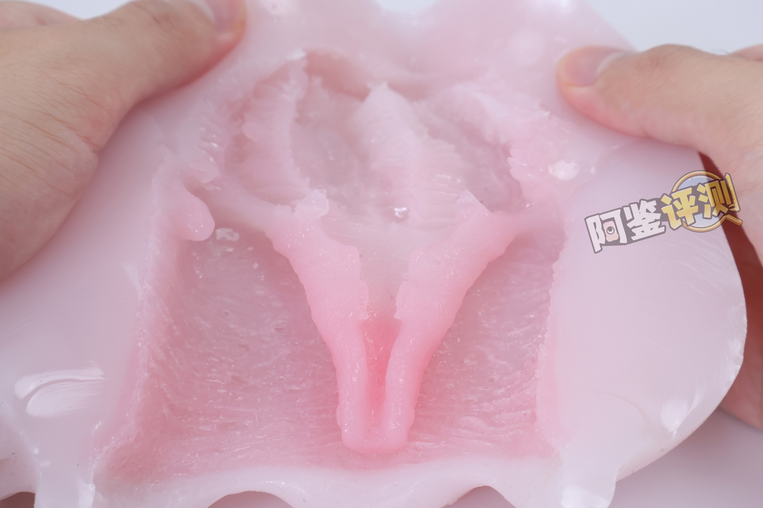 火炮——“ 颜面性器”评测！很有创意的设定，但是实际体验上完全没有体现出特点