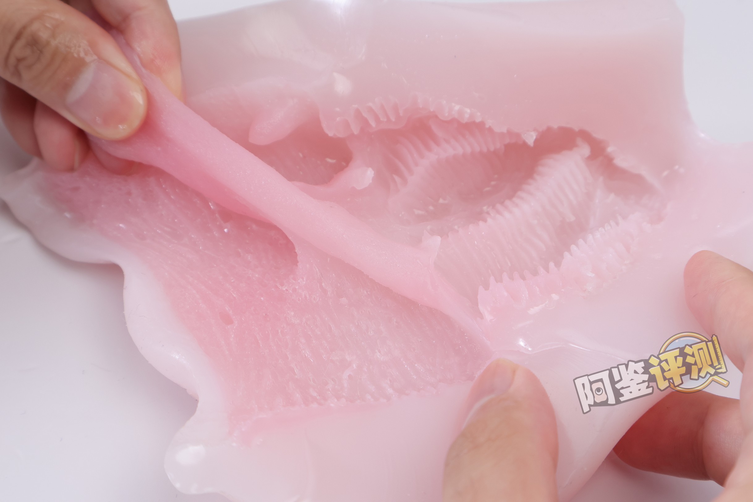 火炮——“ 颜面性器”评测！很有创意的设定，但是实际体验上完全没有体现出特点