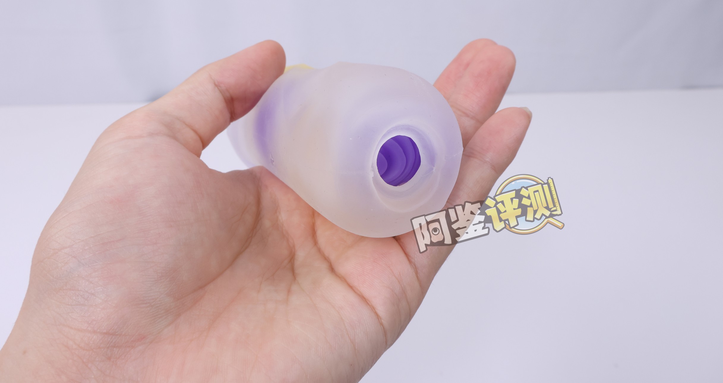 TENGA——“Bobble（魔力弹珠/疯狂方砖）”评测！高配版自慰套，需要手掌配合的“玩具型”飞机杯