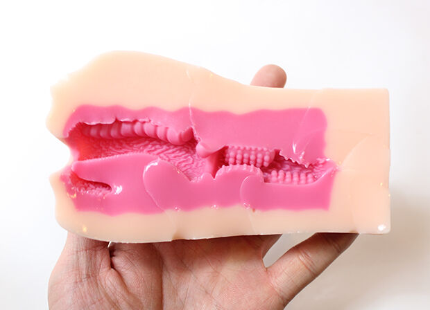 对子哈特——“菲拉”评测！做得虽然认真，但既没有口交的感觉，也没有刺激的感觉.....