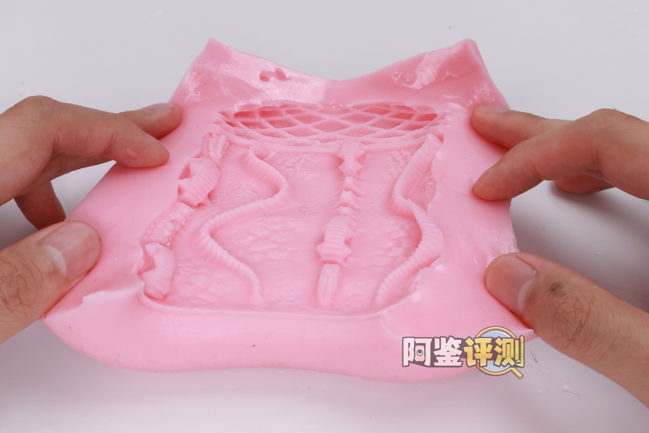 RIDE JAPAN——“海马波浪”评测！黏感材料的独特发挥，带有奇奇怪怪“滞留感”的竖向剐蹭！