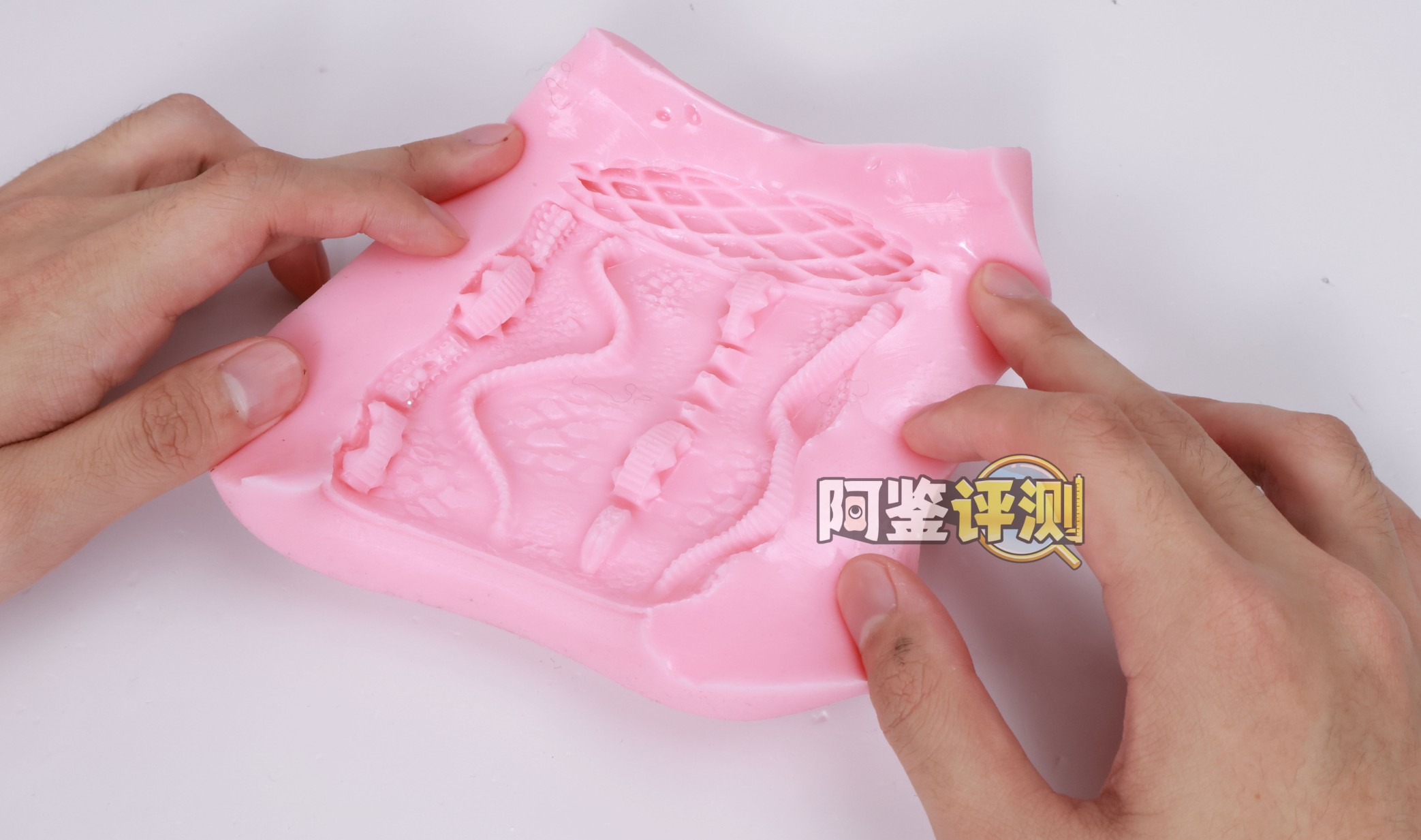 RIDE JAPAN——“海马波浪”评测！黏感材料的独特发挥，带有奇奇怪怪“滞留感”的竖向剐蹭！