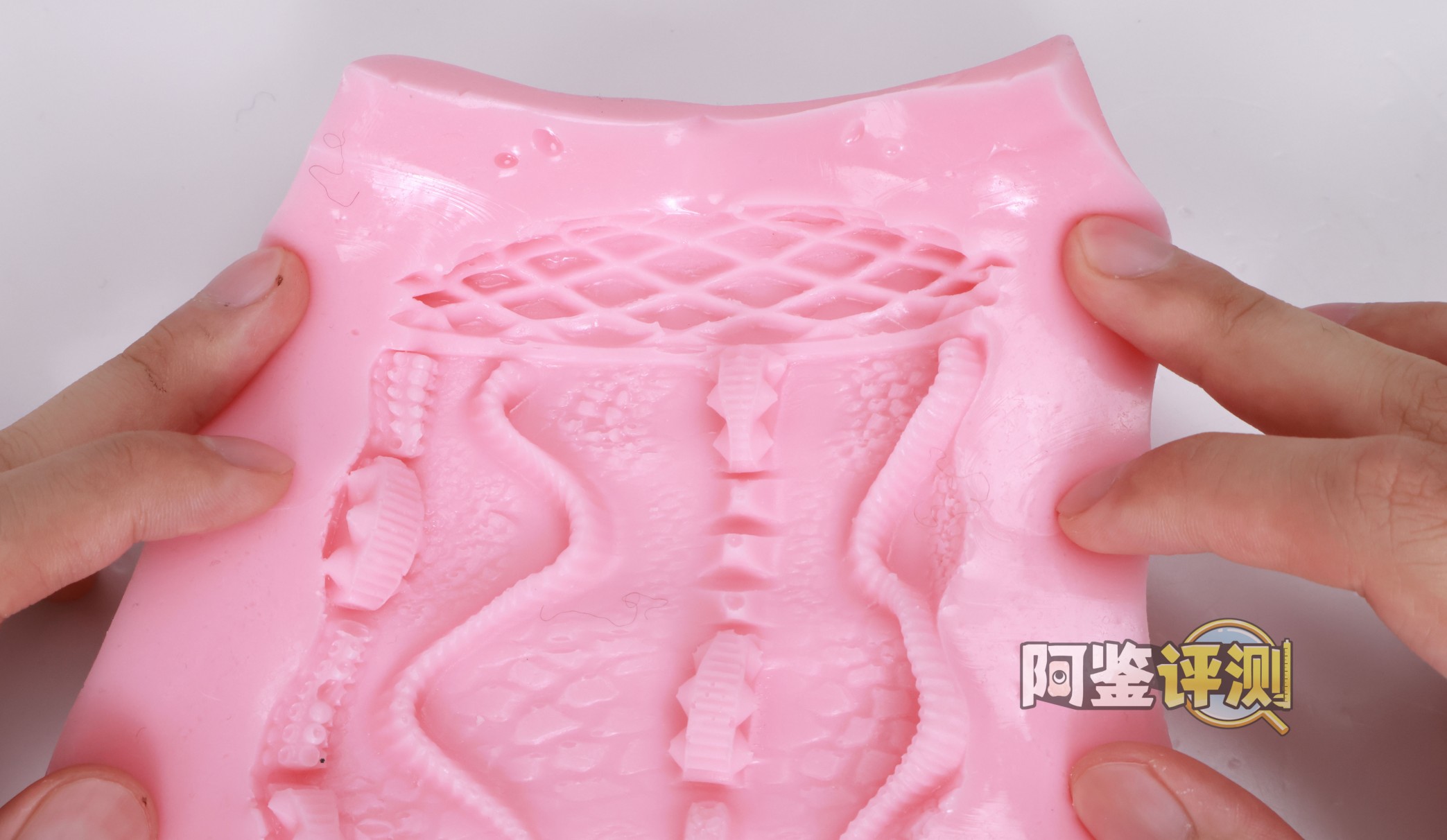 RIDE JAPAN——“海马波浪”评测！黏感材料的独特发挥，带有奇奇怪怪“滞留感”的竖向剐蹭！