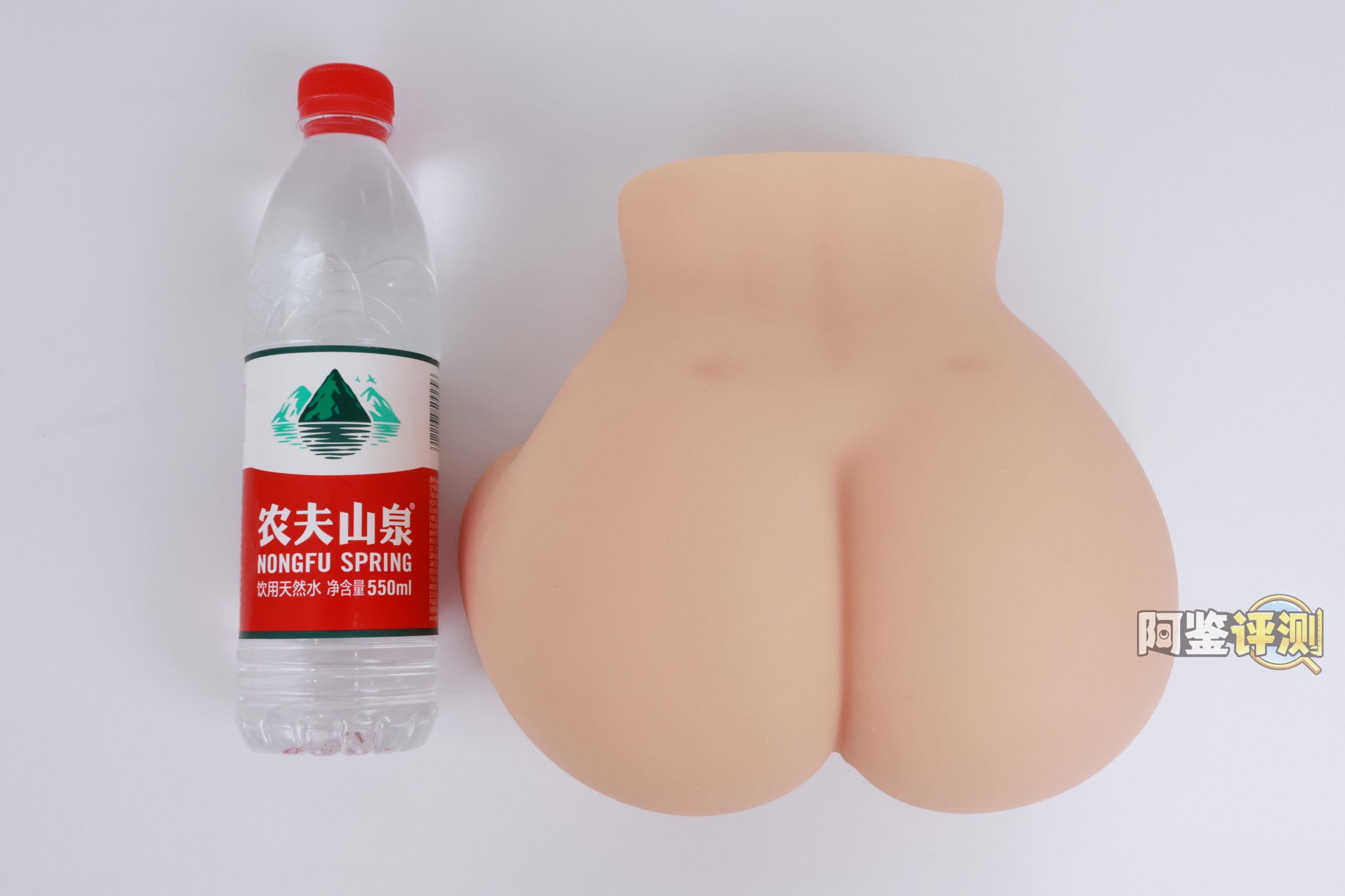 OK——“地雷系彼女”评测！硬度如此高的小臀模，撞起来的感觉像是”以卵击石“.....