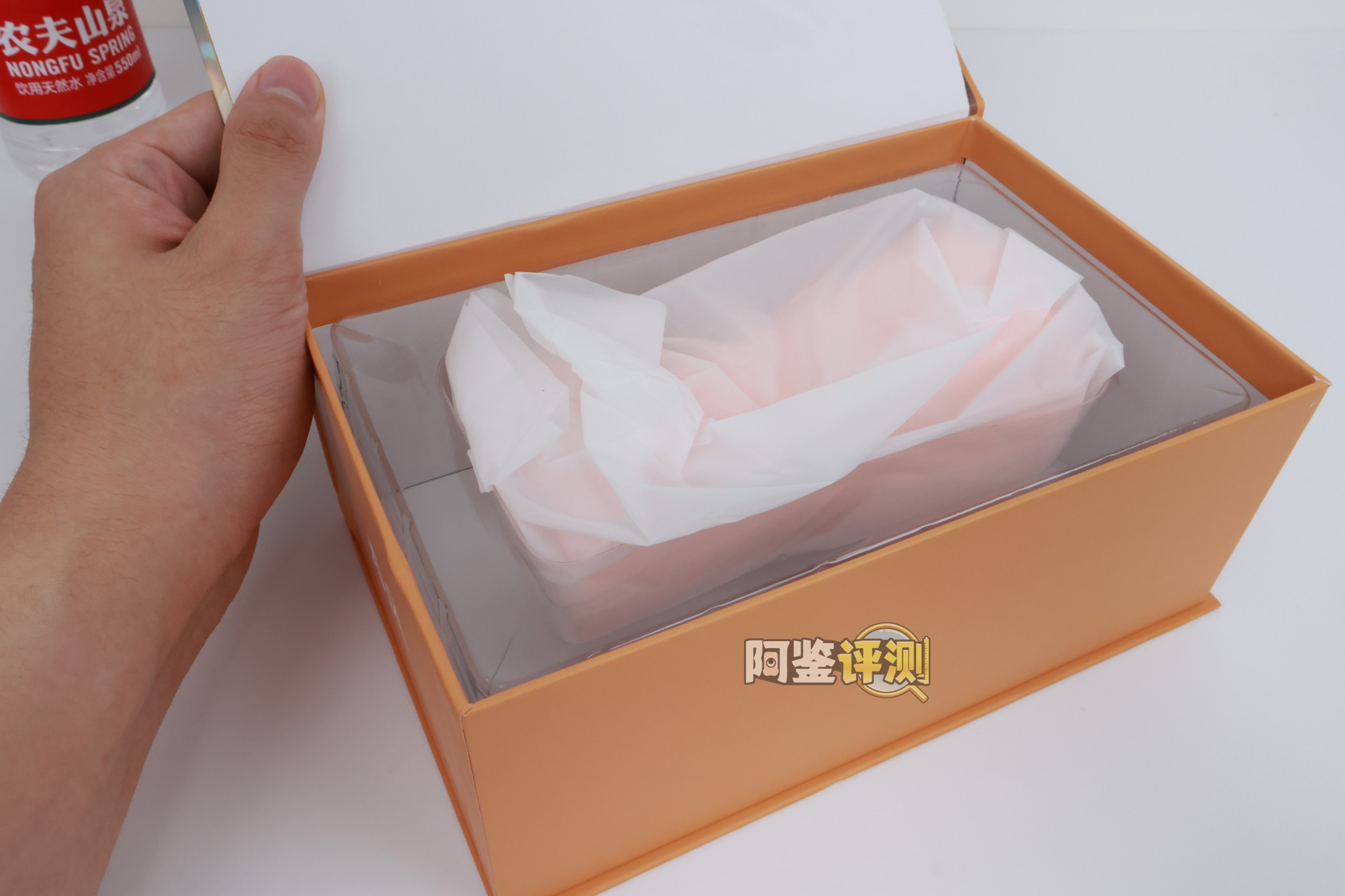 网易春风——“元娘2代（秋冬）”评测！几乎相同的体验和构造，四款区分度极低的“大货感”产品