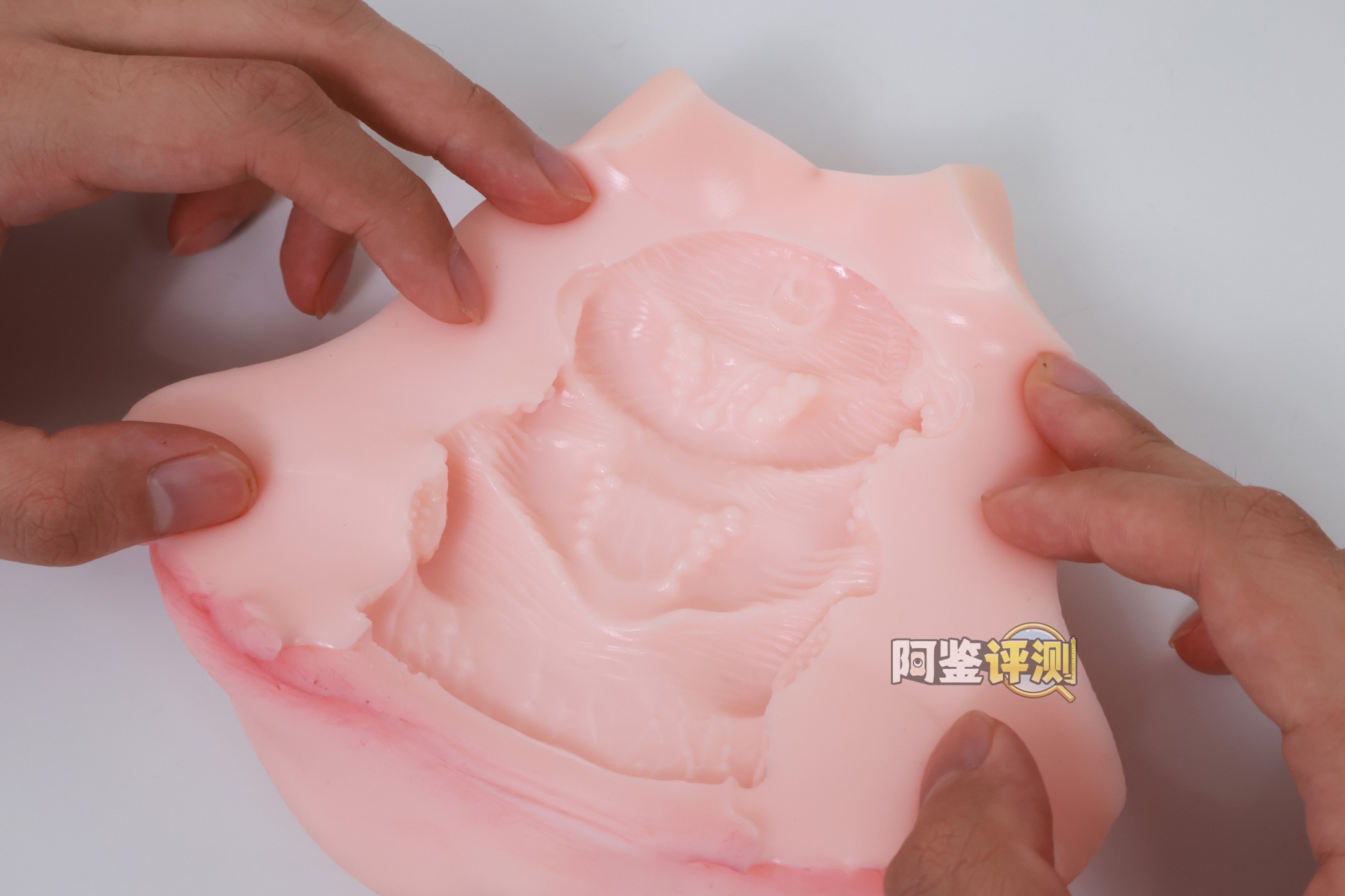 网易春风——“元娘2代（春夏）”评测！同样的小杯风格？这胶体设计师真得给插画师磕一个吧