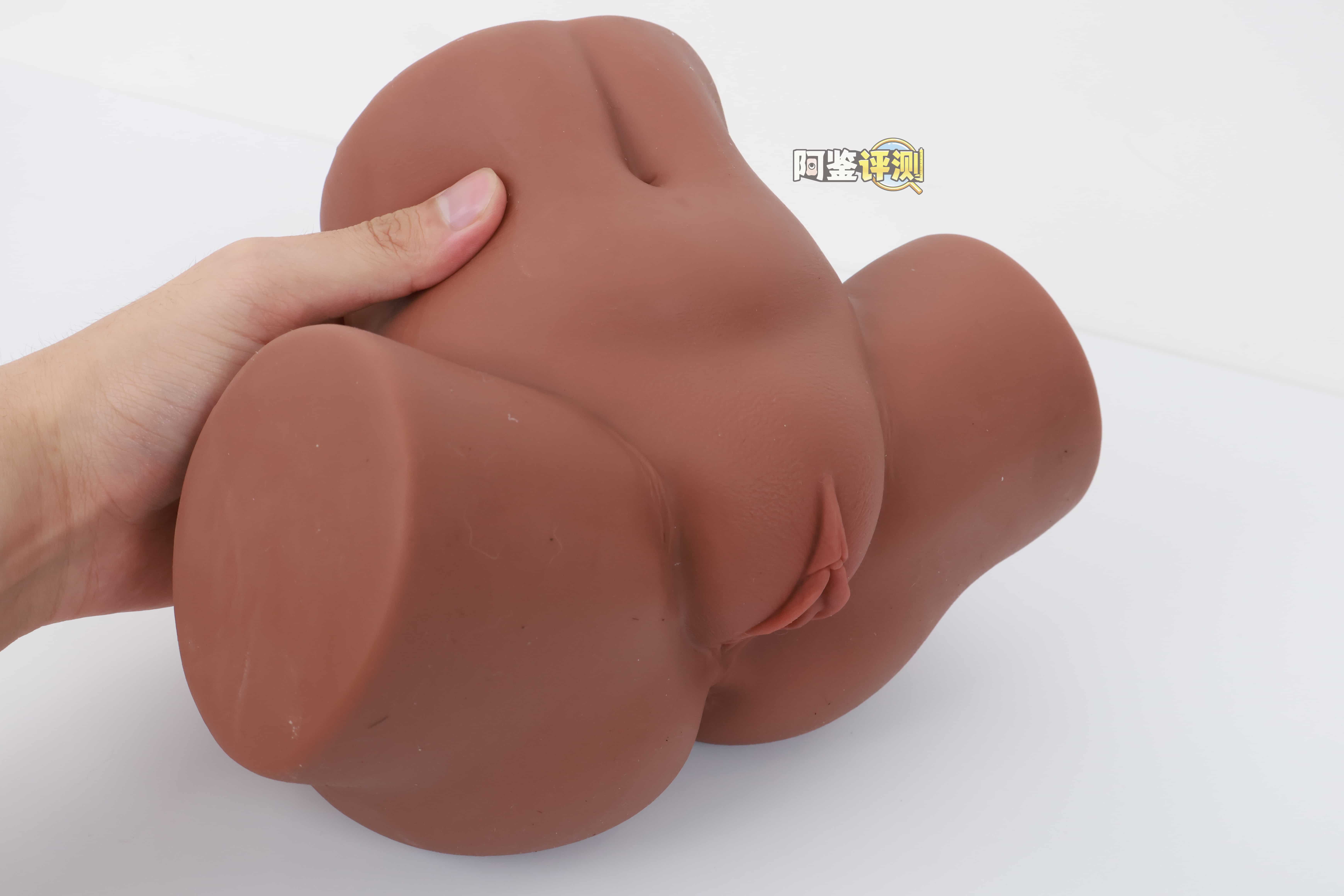 COC——“可可狼姬”评测！褐色黑皮的“成熟型”小屁股倒模，通道的复杂度和姿势兼容性都挺不错