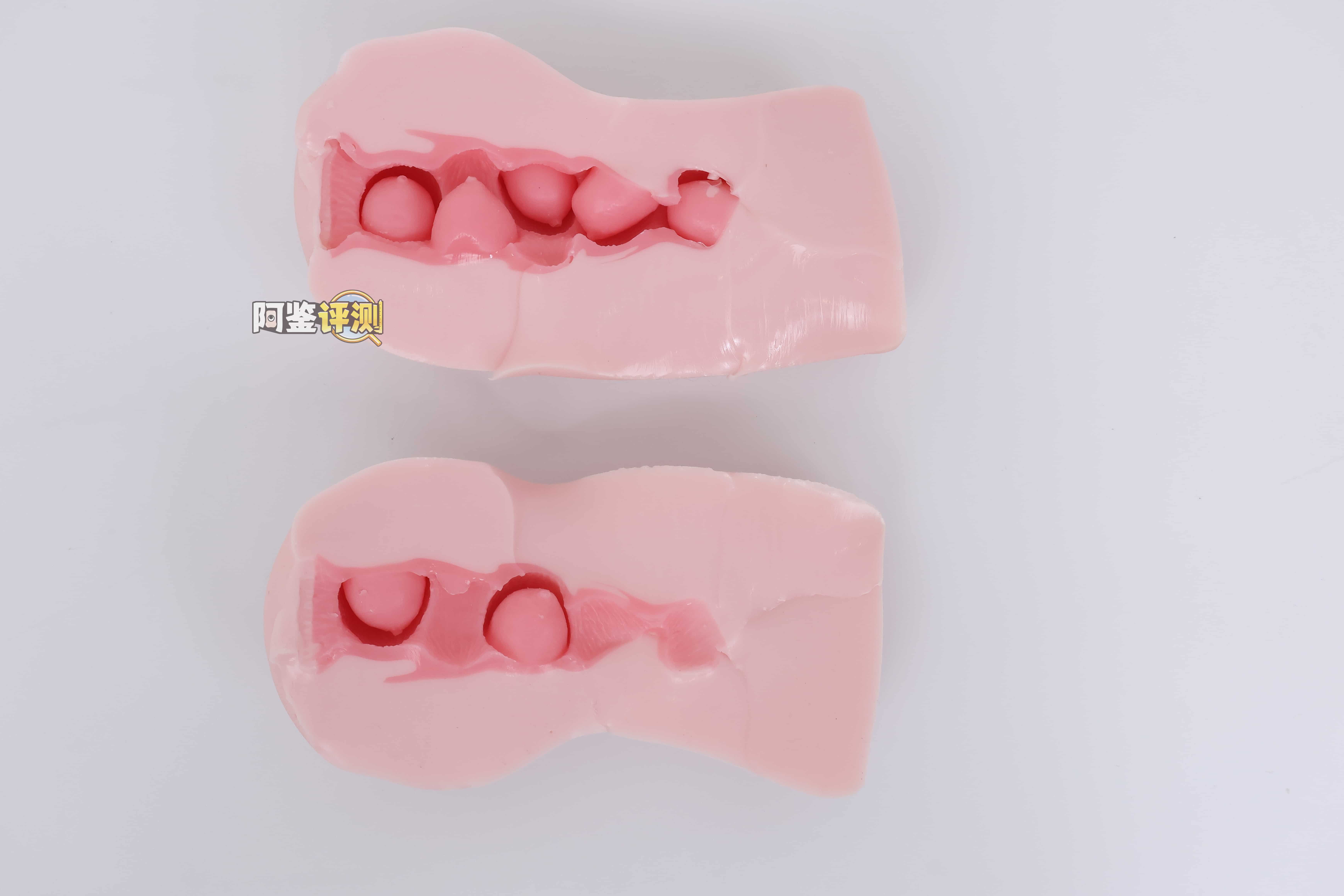 YUU——”乳推神乐”评测！乳交居然要靠通道结构来实现？这设计概念多少是有点搞笑成分在