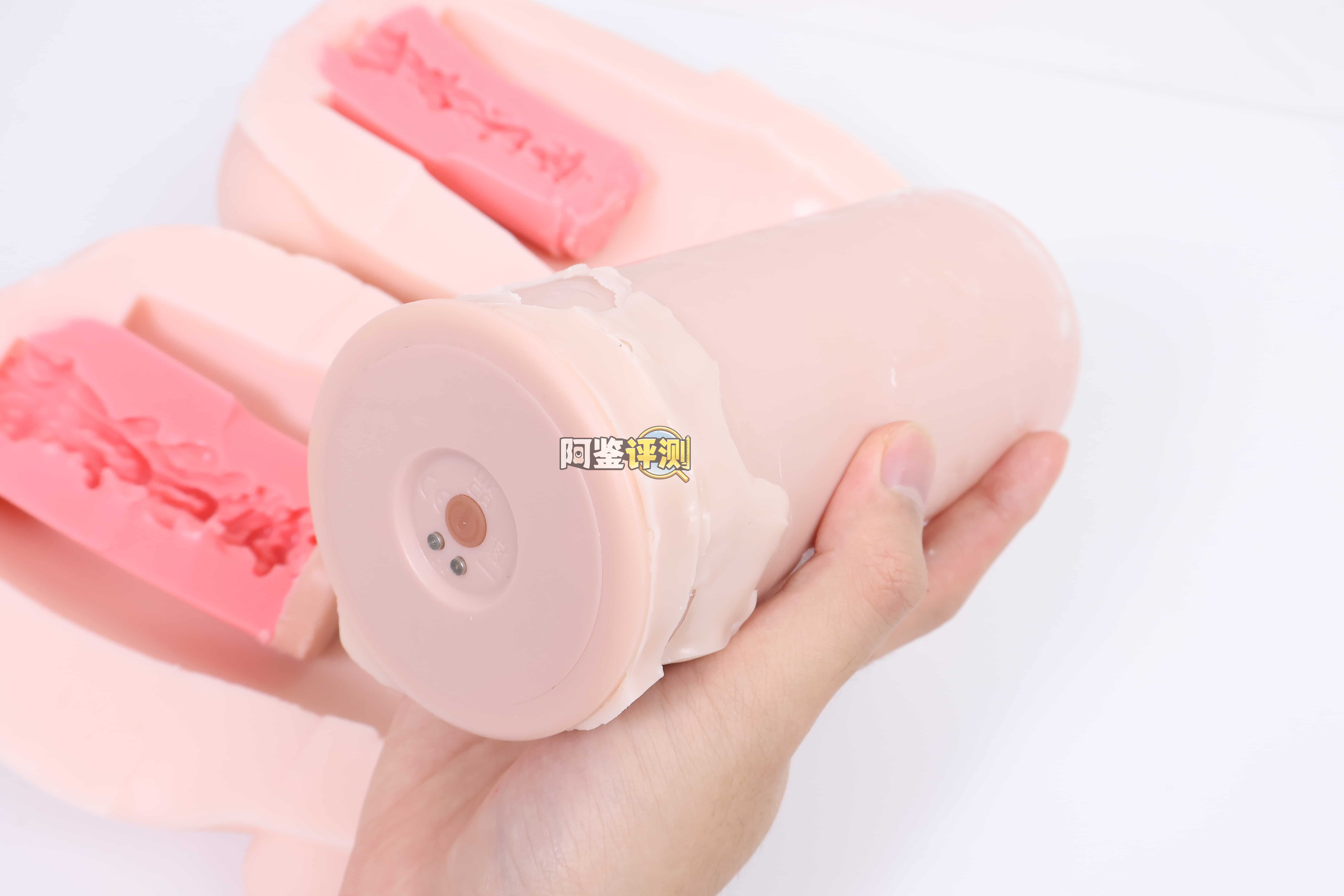 YUU——“内伸缩樱乃酱”评测！胖乎乎的传统派活塞型电动杯，能力综合但是缺乏亮点