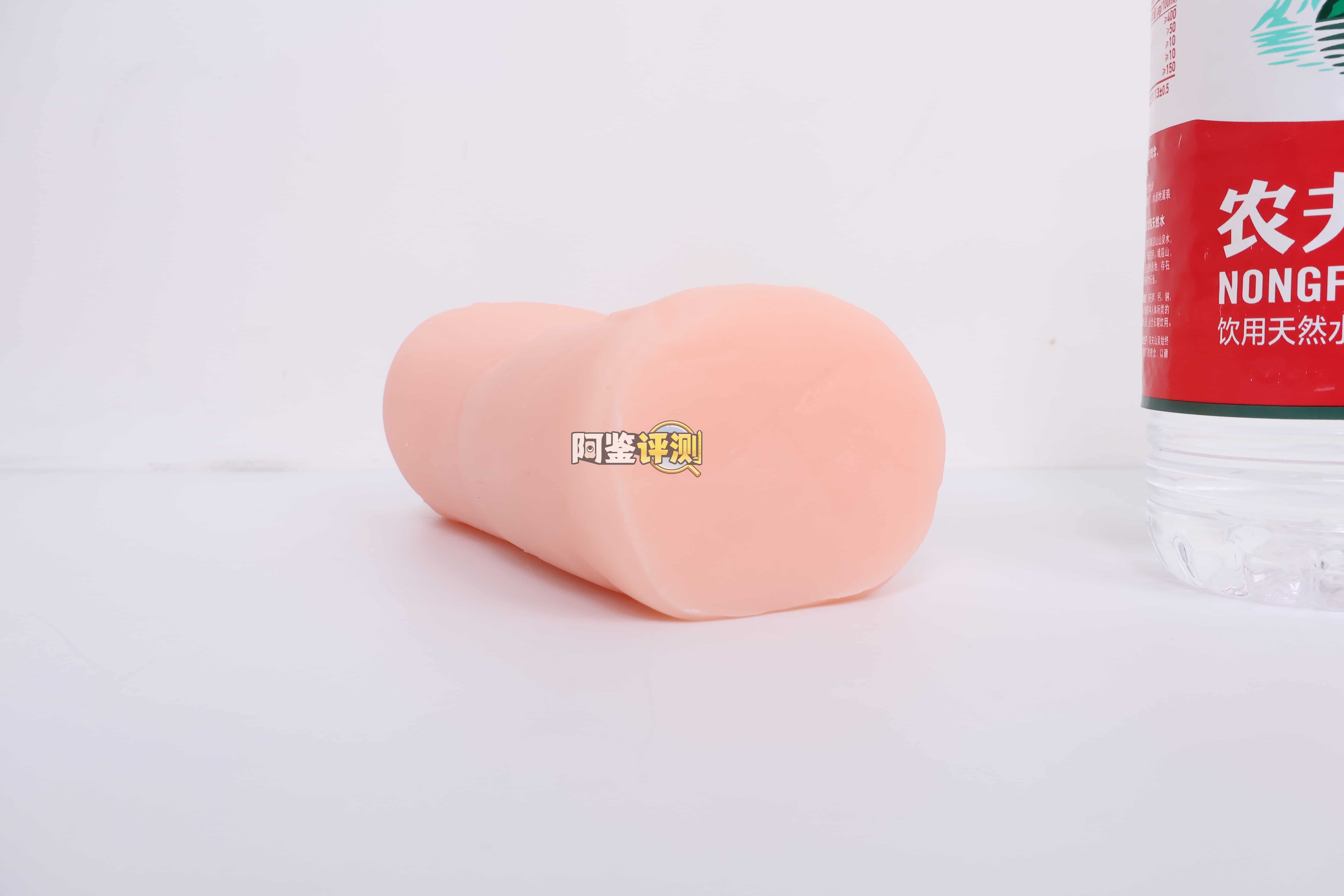 汤马托易士——”制服美少女”评测！充满棱角和剐蹭的脂软慢玩，也是别有一番风味！