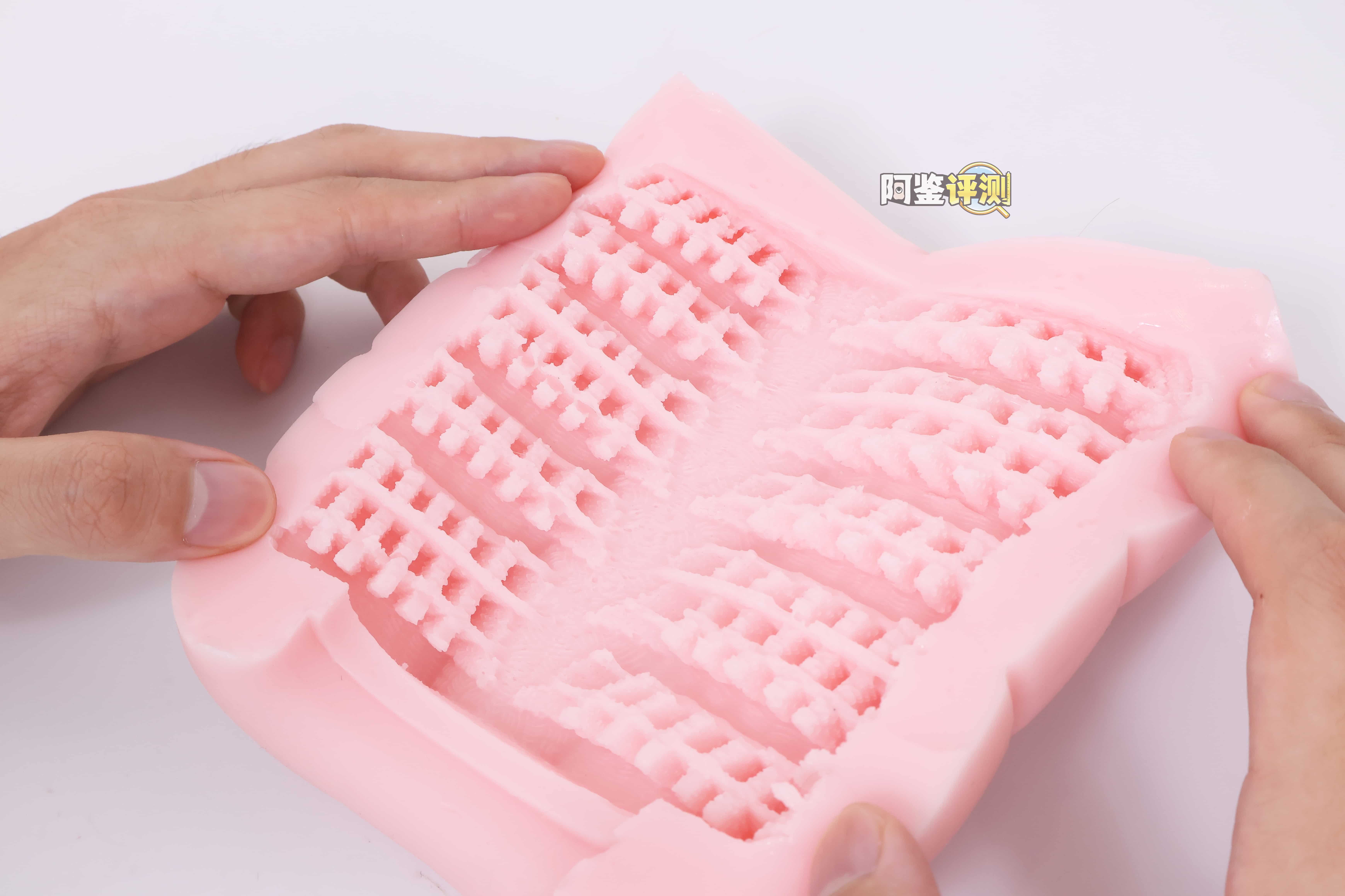 COOLP——”雌国巡礼”评测！栅栏形状的双面剐蹭纹理，暴力又Q弹的特殊剐蹭感