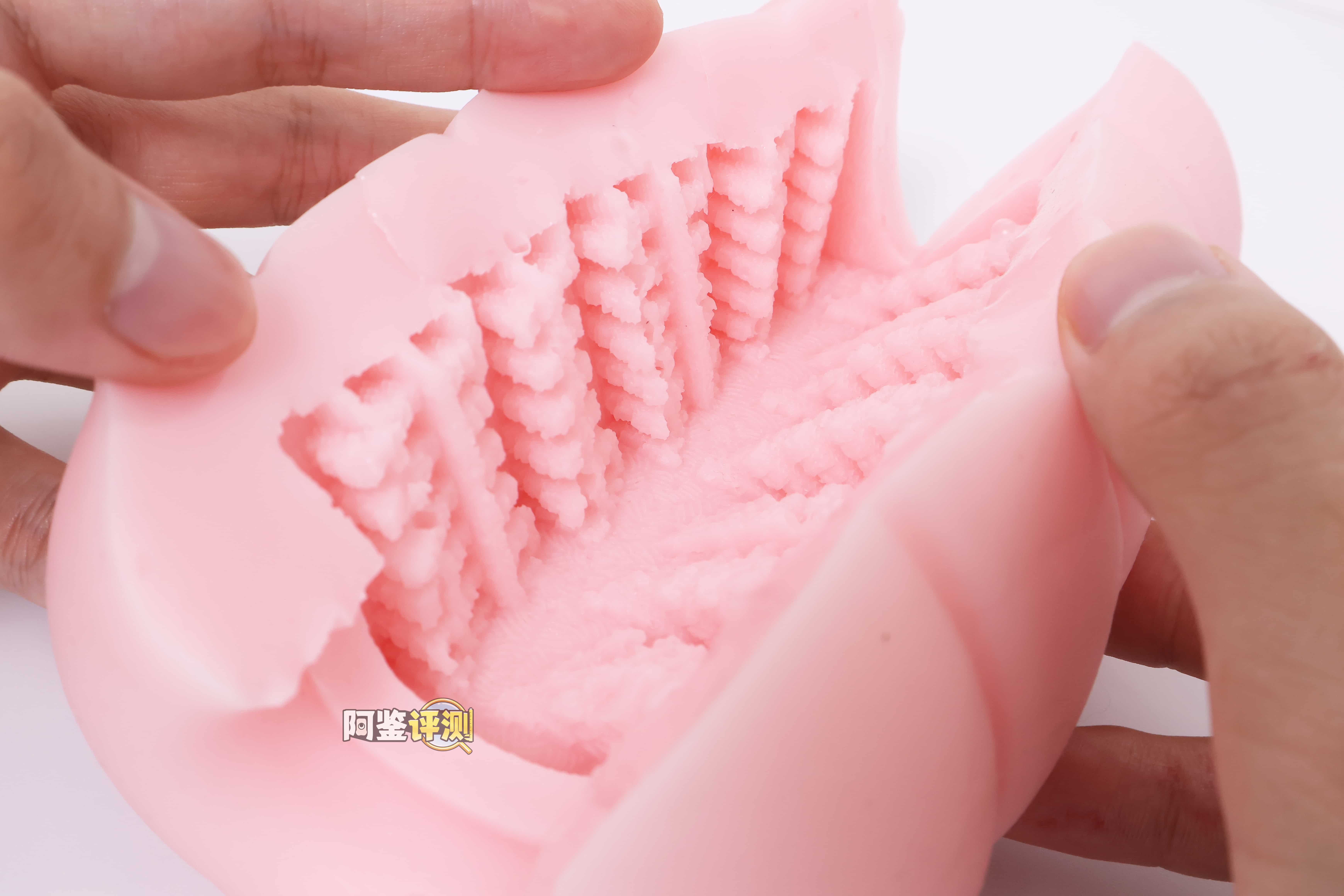 COOLP——”雌国巡礼”评测！栅栏形状的双面剐蹭纹理，暴力又Q弹的特殊剐蹭感