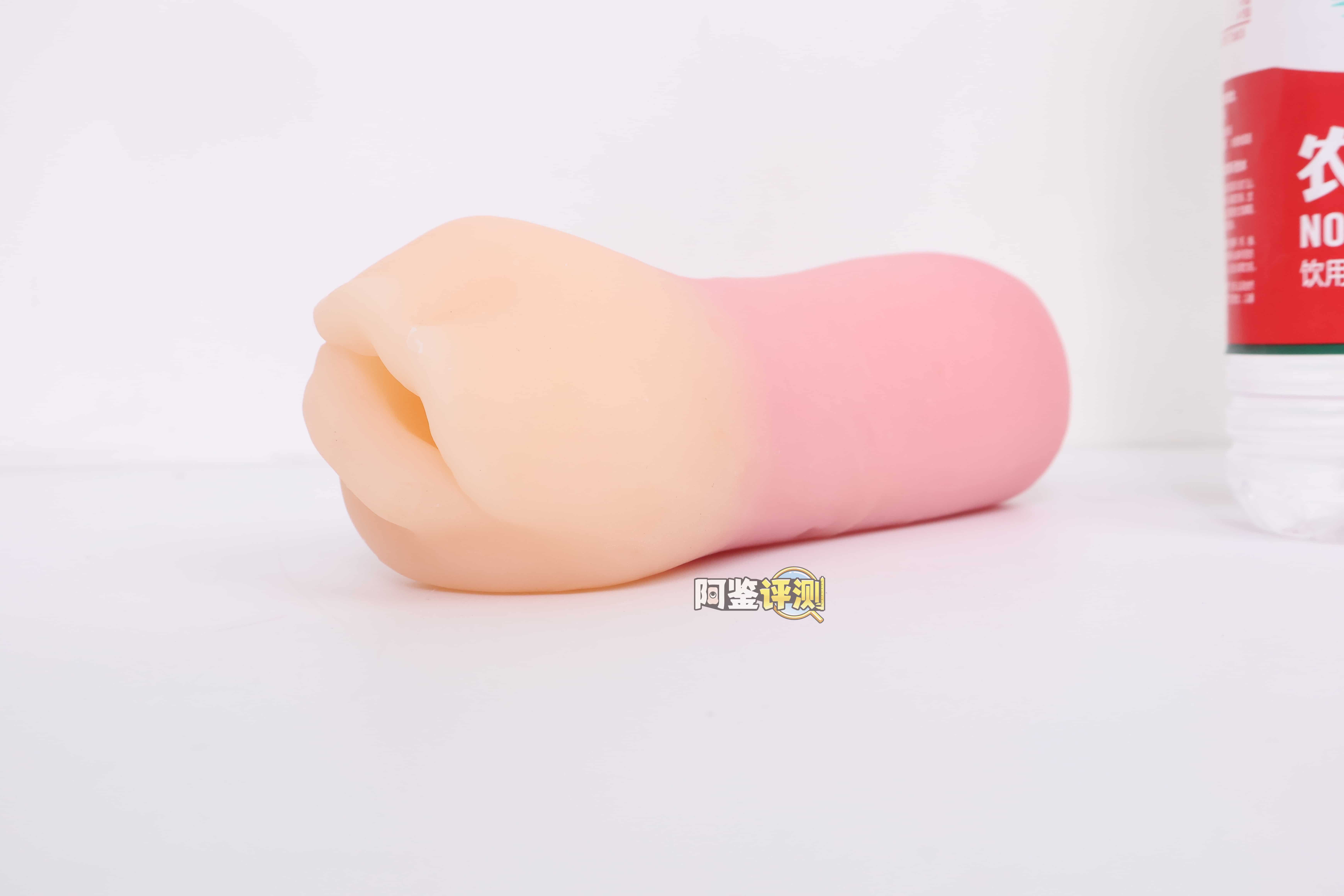 A-one——”回转双唇”评测！孩子们，这根本就不是口交杯....