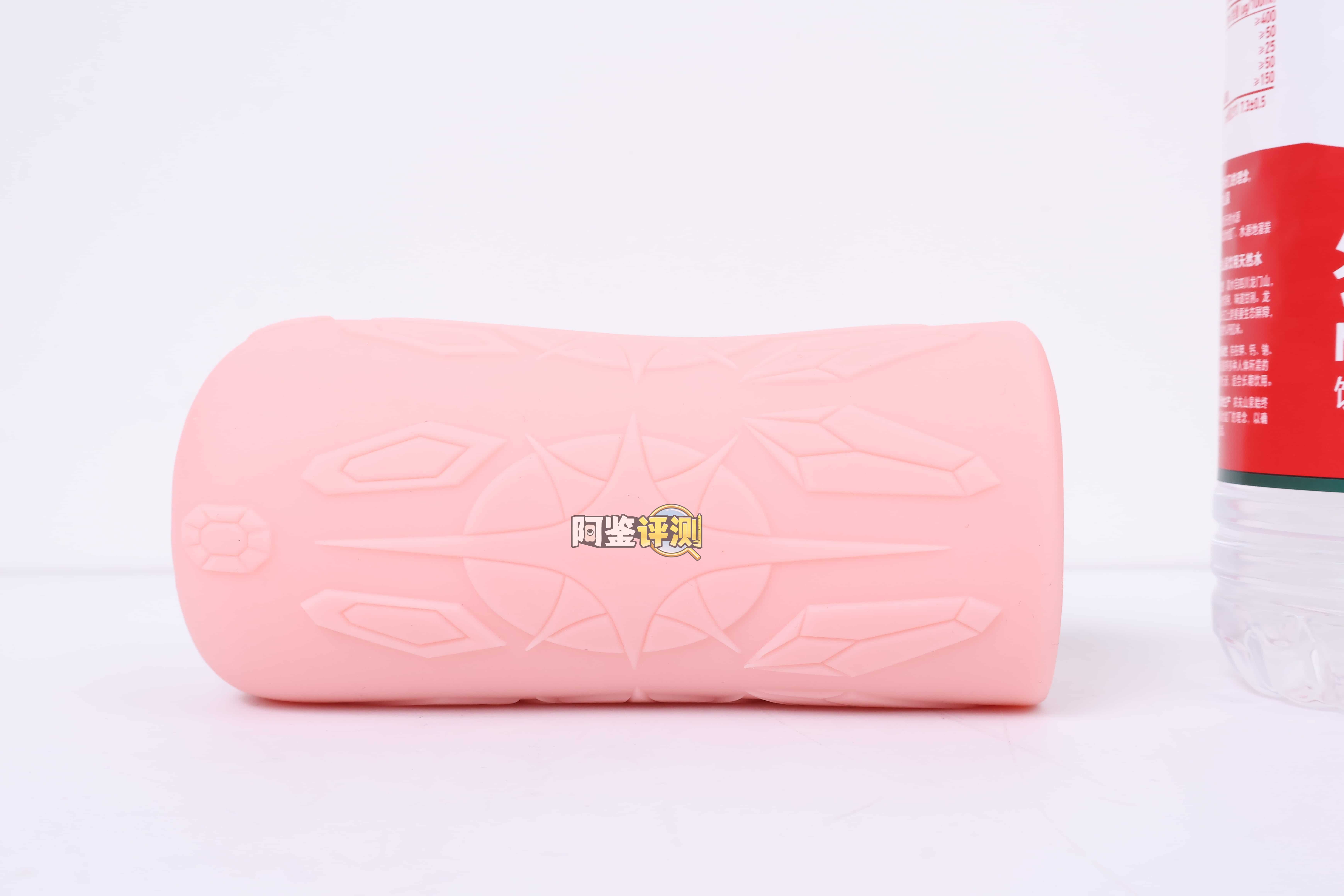 对子哈特——”宝石术士”评测！与排气法完全无缘的大空腔小杯，纹理的密度太低体验非常空洞